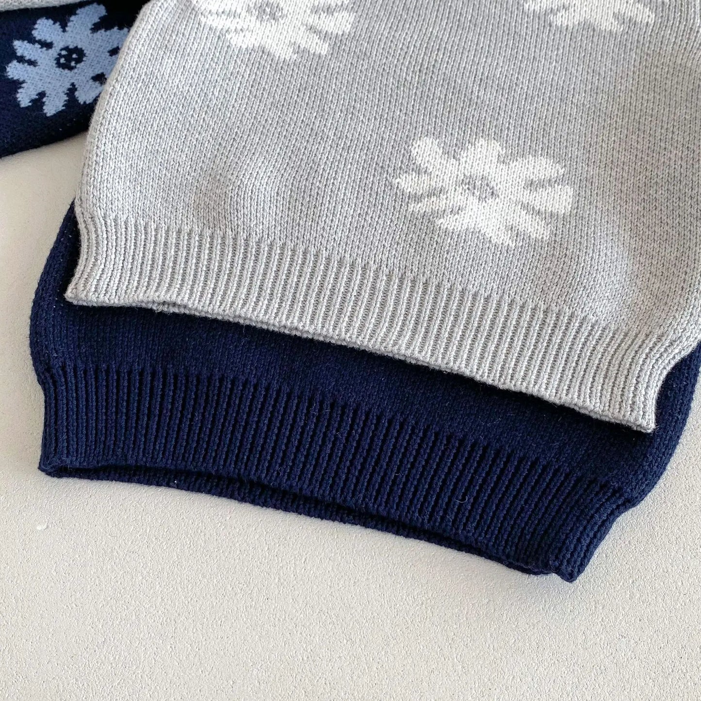 ニット・セーター キッズトップス ニットセーター 北欧風レトロフラワー 2カラー【mh0006652】