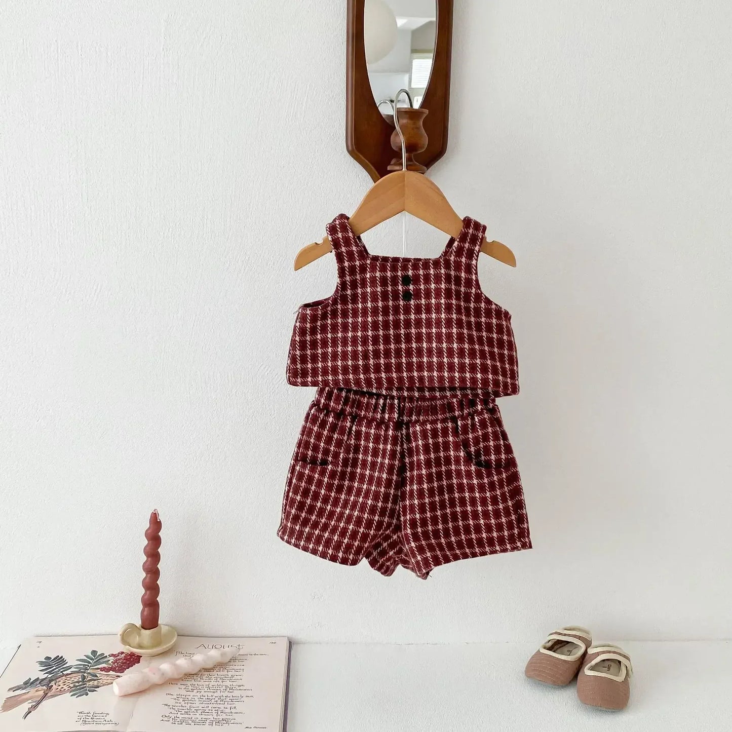 長袖セットアップ ベビートップス/セットアップ 2点セット 丸襟ステッチ長袖ブラウス/レトロチェックベスト+ショートパンツ【mh0007445】