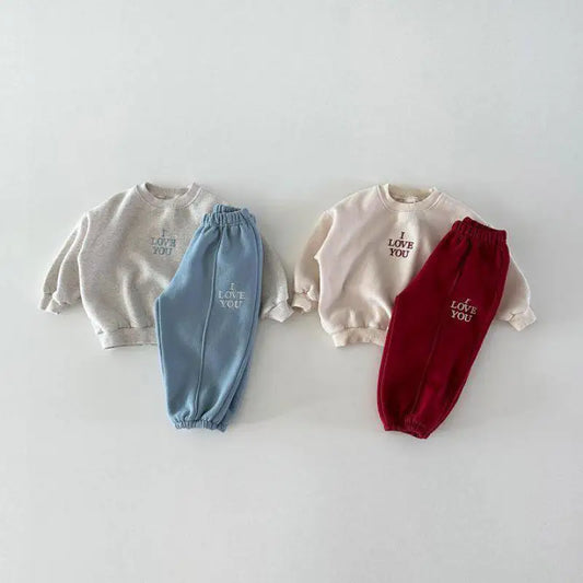 長袖セットアップ キッズセットアップ 2点セット レターロゴ刺繍裏フリース長袖スウェットシャツ+ロングスウェットパンツ【mh0008303】