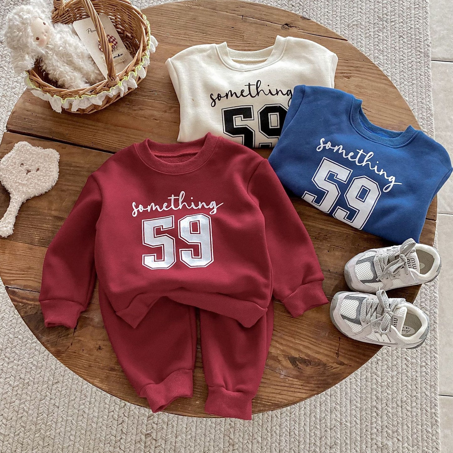 長袖セットアップ 長袖スウェットトレーナー+スウェットパンツ セットアップ 2点セット 裏起毛厚手 暖か 防寒 ロゴプリント カジュアル 韓国風【mh0011374】