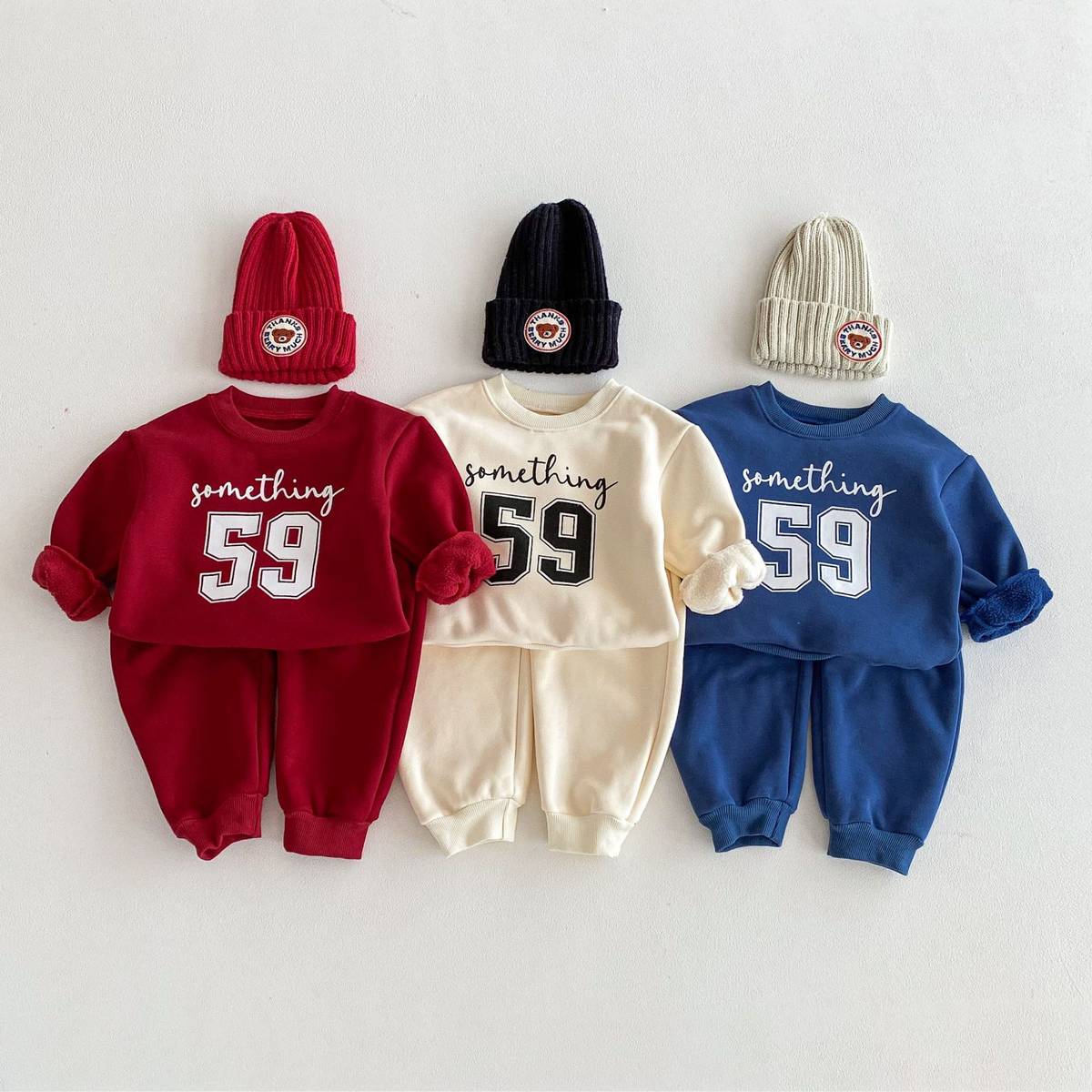 長袖セットアップ 長袖スウェットトレーナー+スウェットパンツ セットアップ 2点セット 裏起毛厚手 暖か 防寒 ロゴプリント カジュアル 韓国風【mh0011374】