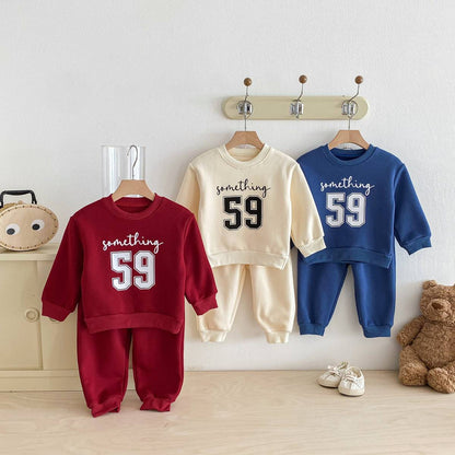 長袖セットアップ 長袖スウェットトレーナー+スウェットパンツ セットアップ 2点セット 裏起毛厚手 暖か 防寒 ロゴプリント カジュアル 韓国風【mh0011374】