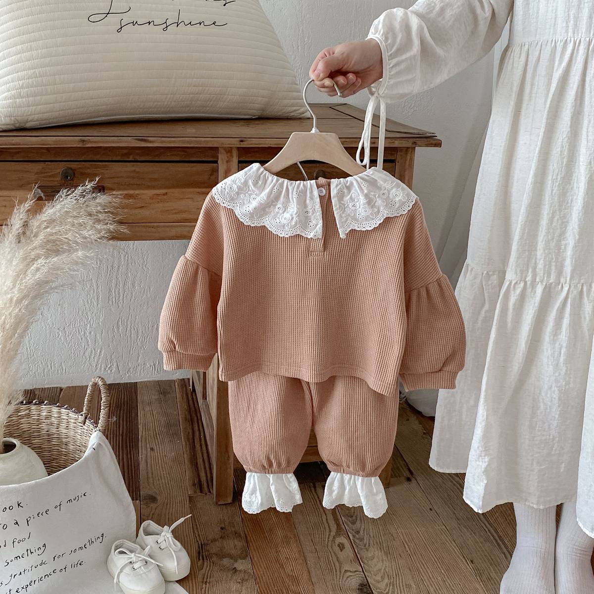 長袖セットアップ 長袖トップス+パンツ ワッフル生地 レース襟 メロウフリル セットアップ 2点セット【mh0011380】