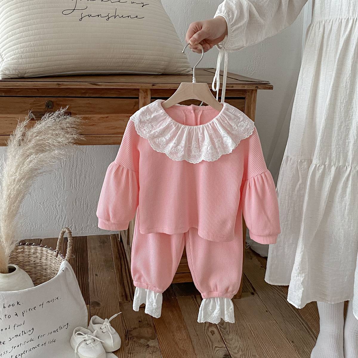 長袖セットアップ 長袖トップス+パンツ ワッフル生地 レース襟 メロウフリル セットアップ 2点セット【mh0011380】