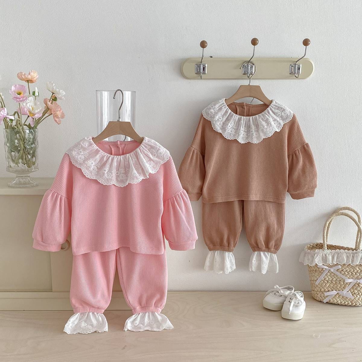 長袖セットアップ 長袖トップス+パンツ ワッフル生地 レース襟 メロウフリル セットアップ 2点セット【mh0011380】