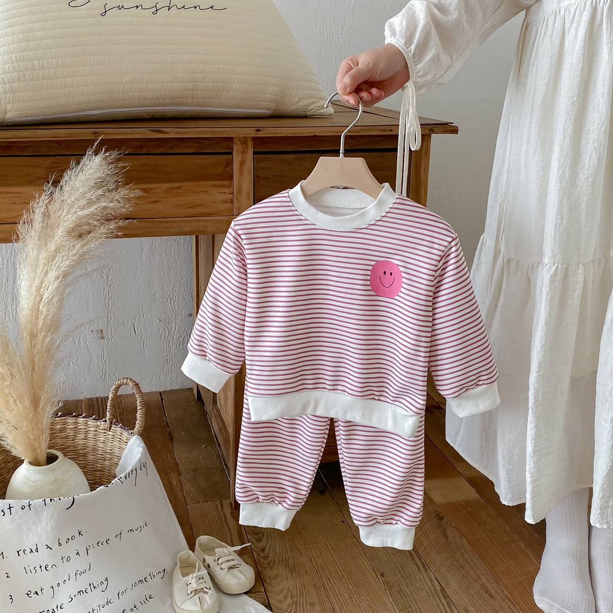 長袖セットアップ 長袖スウェット+スウェットパンツ セットアップ 2点セット ボーダー柄 スマイルロゴ【mh0011390】