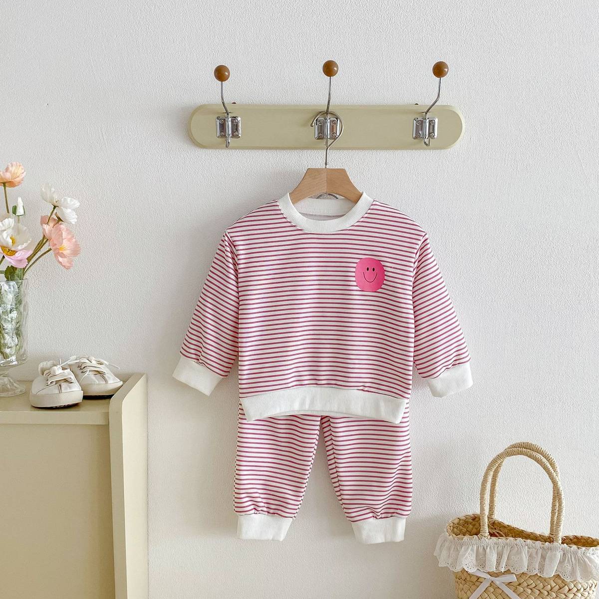 長袖セットアップ 長袖スウェット+スウェットパンツ セットアップ 2点セット ボーダー柄 スマイルロゴ【mh0011390】