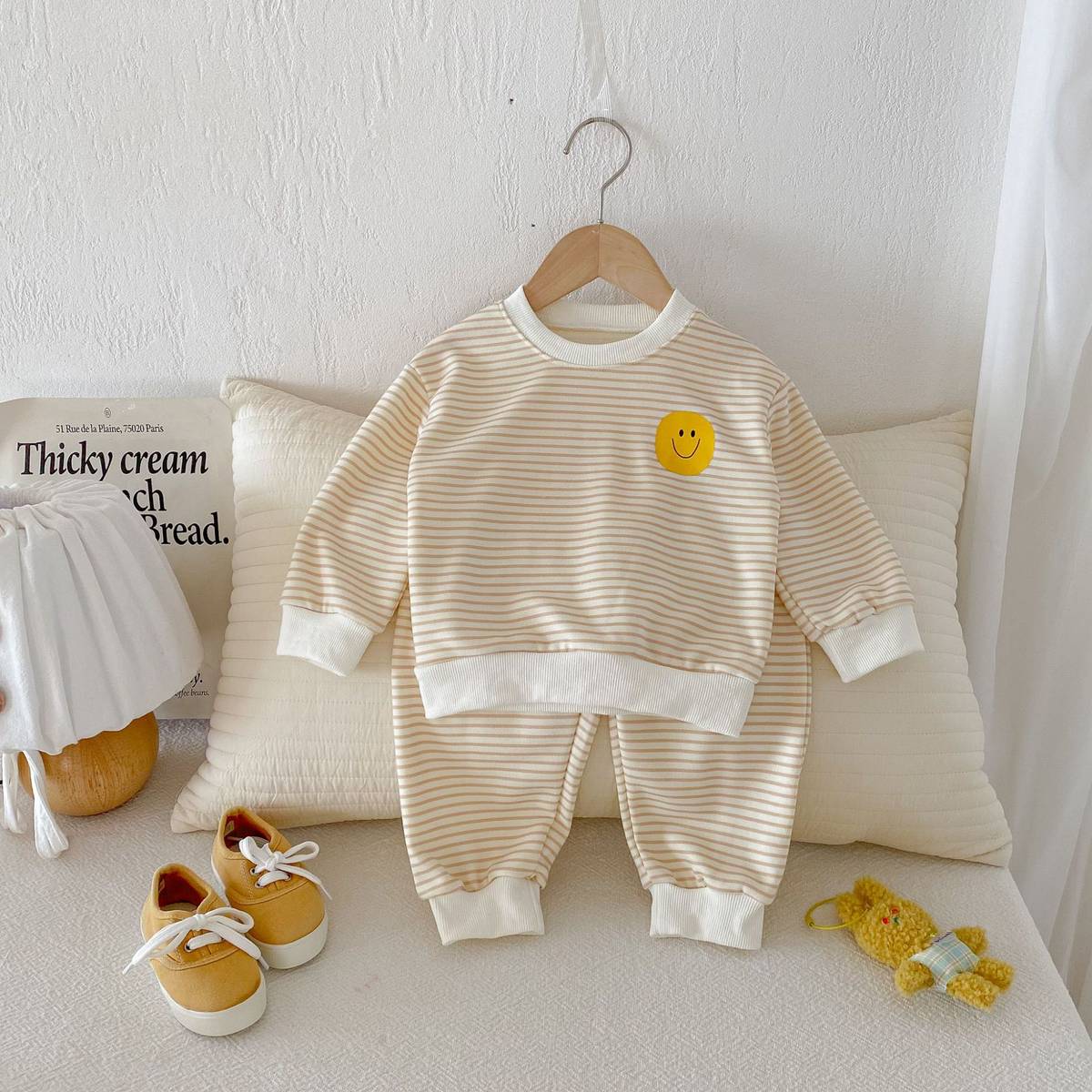 長袖セットアップ 長袖スウェット+スウェットパンツ セットアップ 2点セット ボーダー柄 スマイルロゴ【mh0011390】