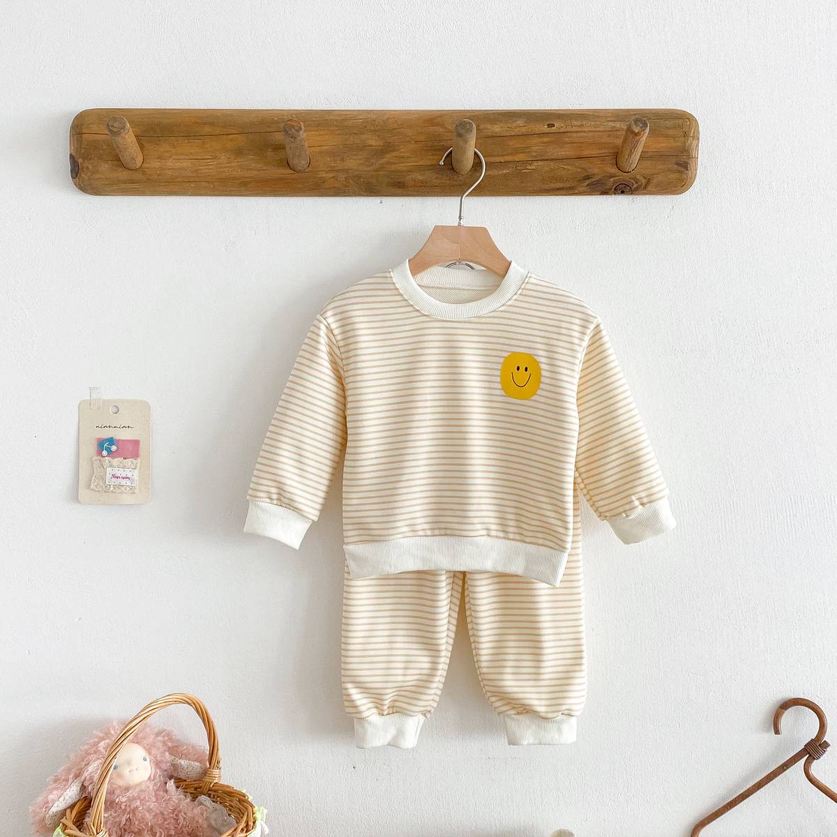 長袖セットアップ 長袖スウェット+スウェットパンツ セットアップ 2点セット ボーダー柄 スマイルロゴ【mh0011390】