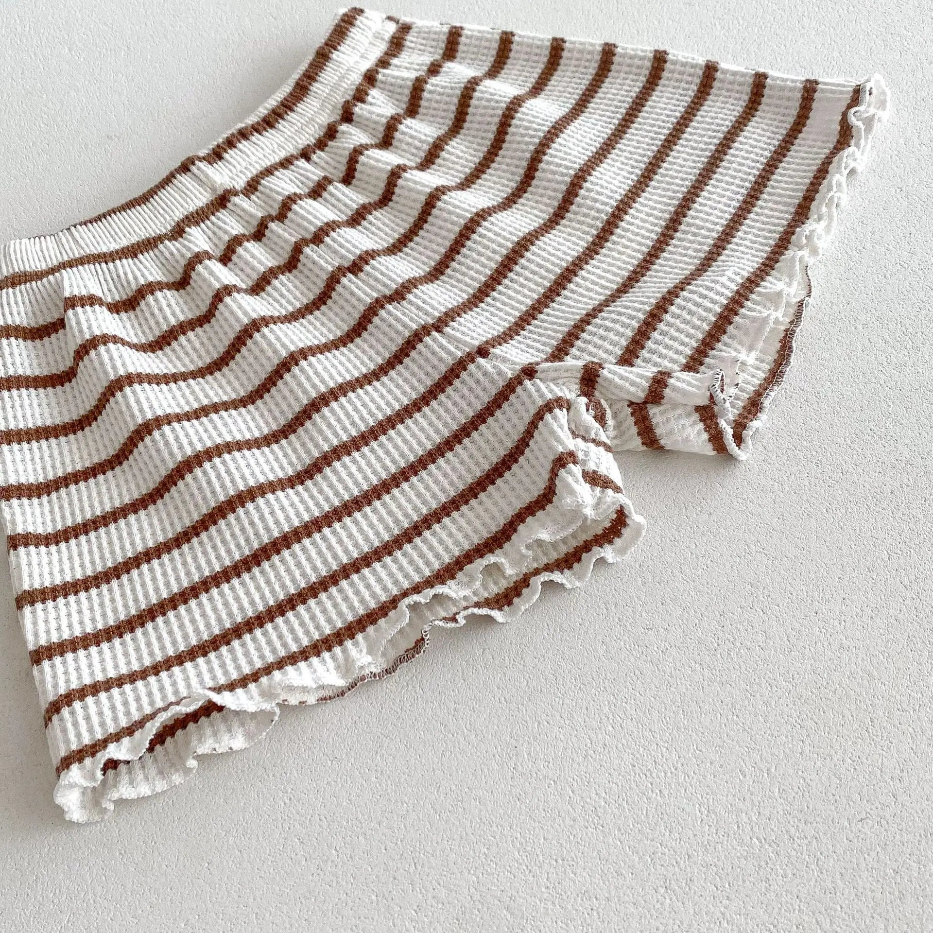 半袖セットアップ キッズセットアップ 2点セット 半袖Tシャツ+ショートパンツ ボーダー 2カラー【mh0005581】