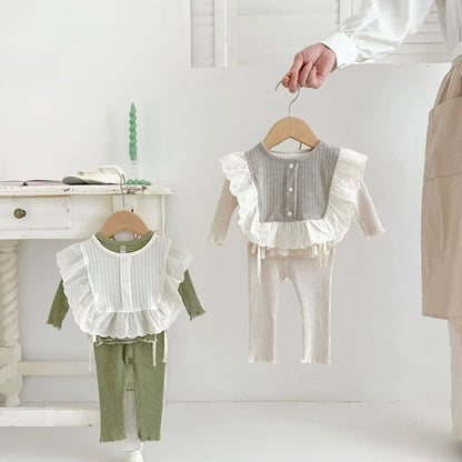 長袖セットアップ ベビーセットアップ 3点セット 長袖Tシャツ+ロングパンツ+フリルビブスタイ 2カラー【mh0007144】