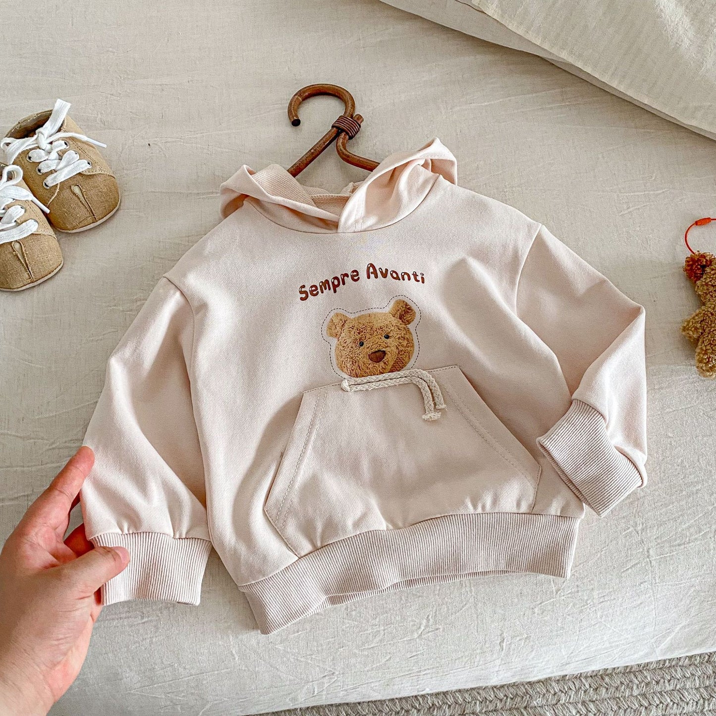 トレーナー・フーディ Bear Print Big Pocket Hooded Sweatshirt クマプリント ポケット付 フーディー【mh0011964】