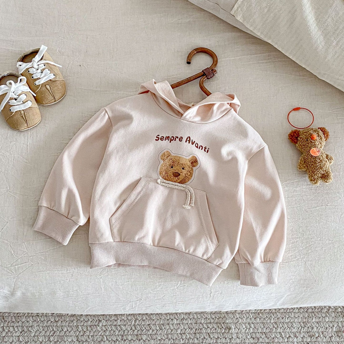 トレーナー・フーディ Bear Print Big Pocket Hooded Sweatshirt クマプリント ポケット付 フーディー【mh0011964】