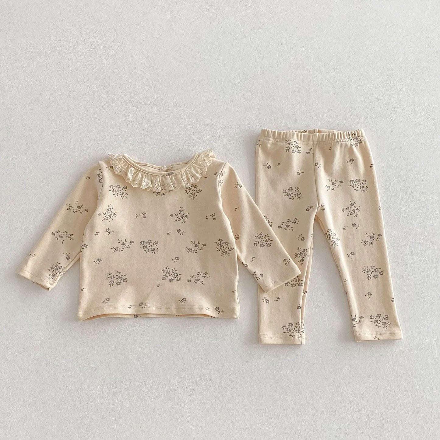 長袖パジャマ Beige Apricot / 80cm 12M キッズセットアップ 2点セット 長袖パジャマセット ラッフル襟フラワー小花柄プリント長袖Tシャツ+ロングパンツ【mh0008812】