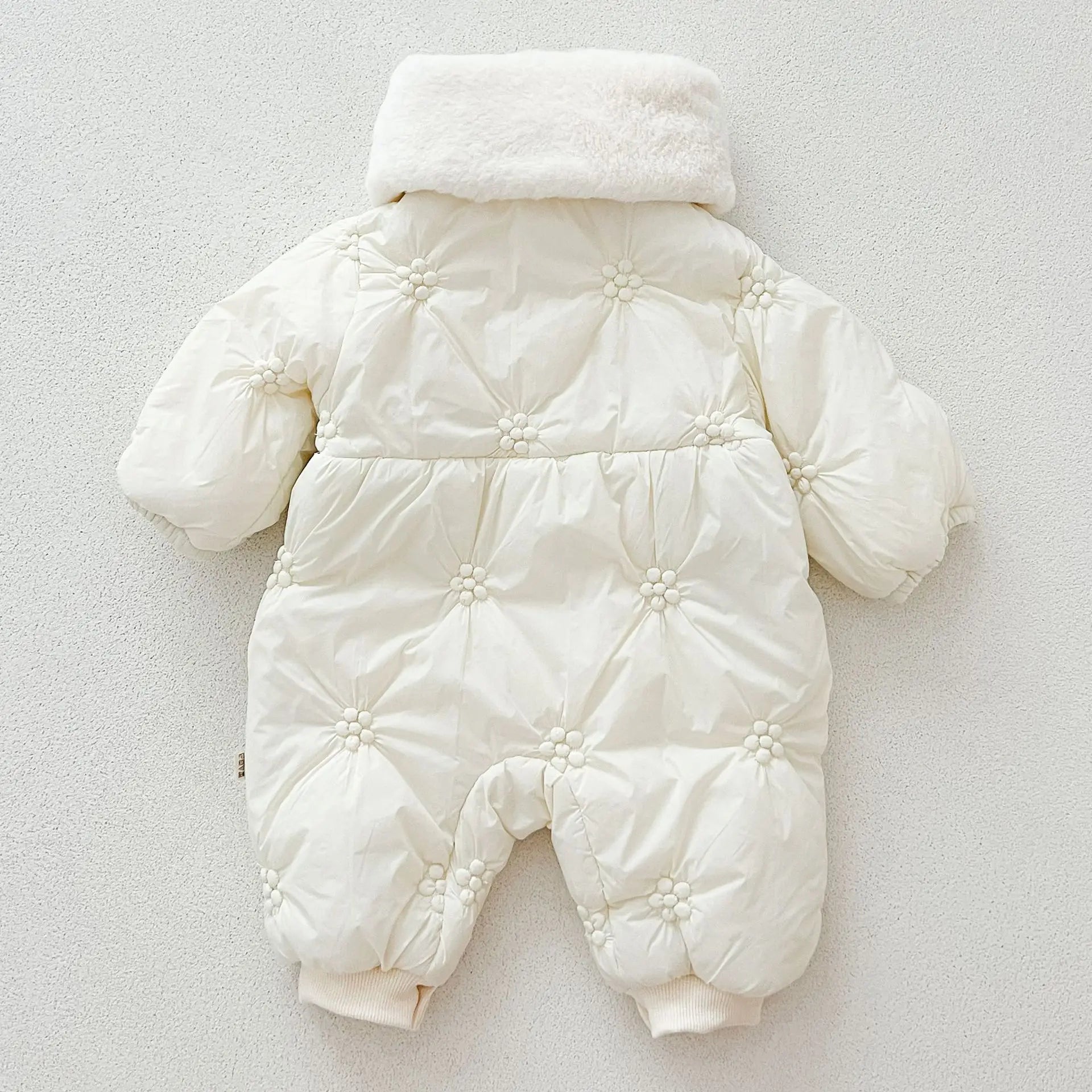 アウタージャンプスーツ ベビーアウタージャンプスーツ/ロンパース ボアフリースマフラー付きキルティング防寒長袖ボディスーツ【mh0007813】