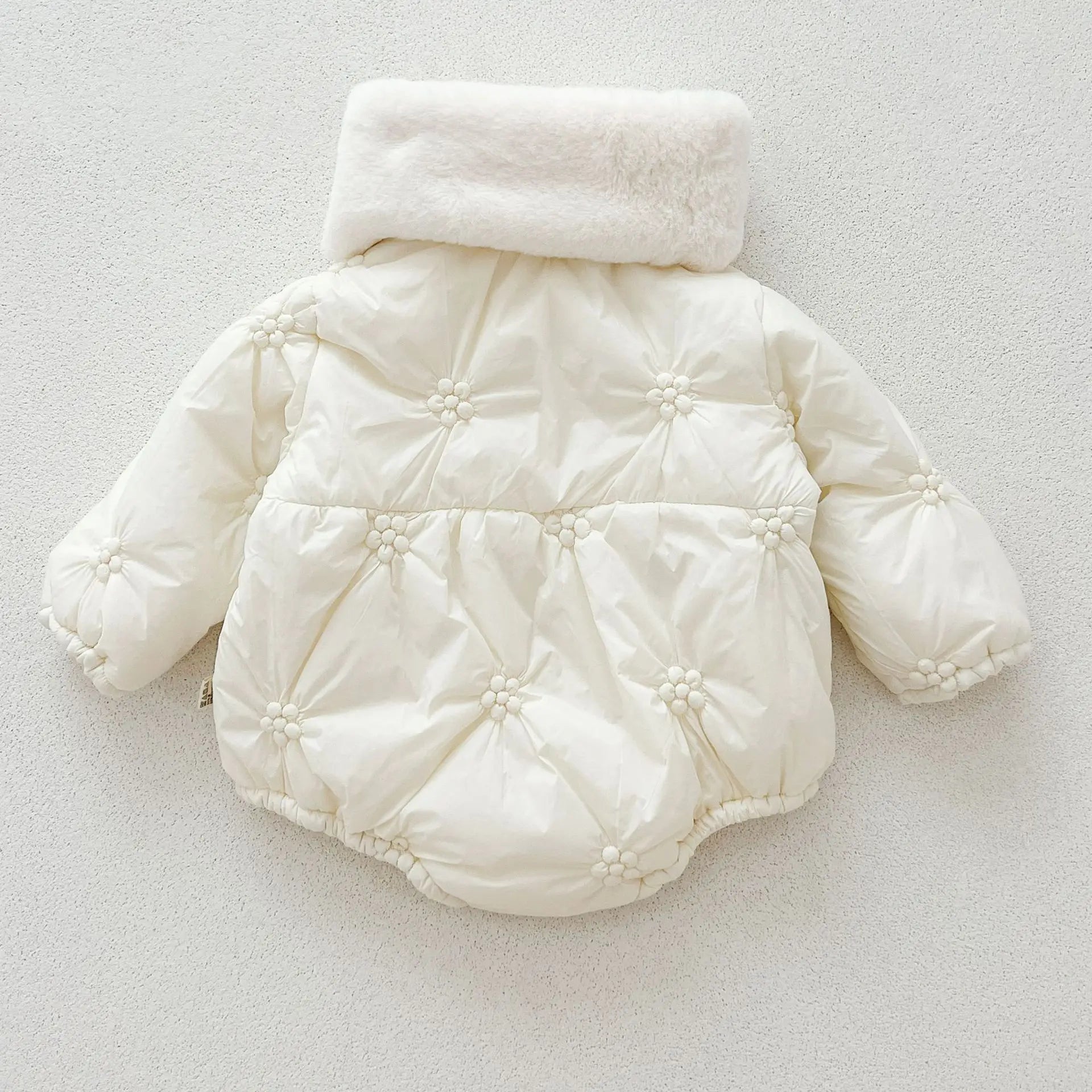 アウタージャンプスーツ ベビーアウタージャンプスーツ/ロンパース ボアフリースマフラー付きキルティング防寒長袖ボディスーツ【mh0007813】