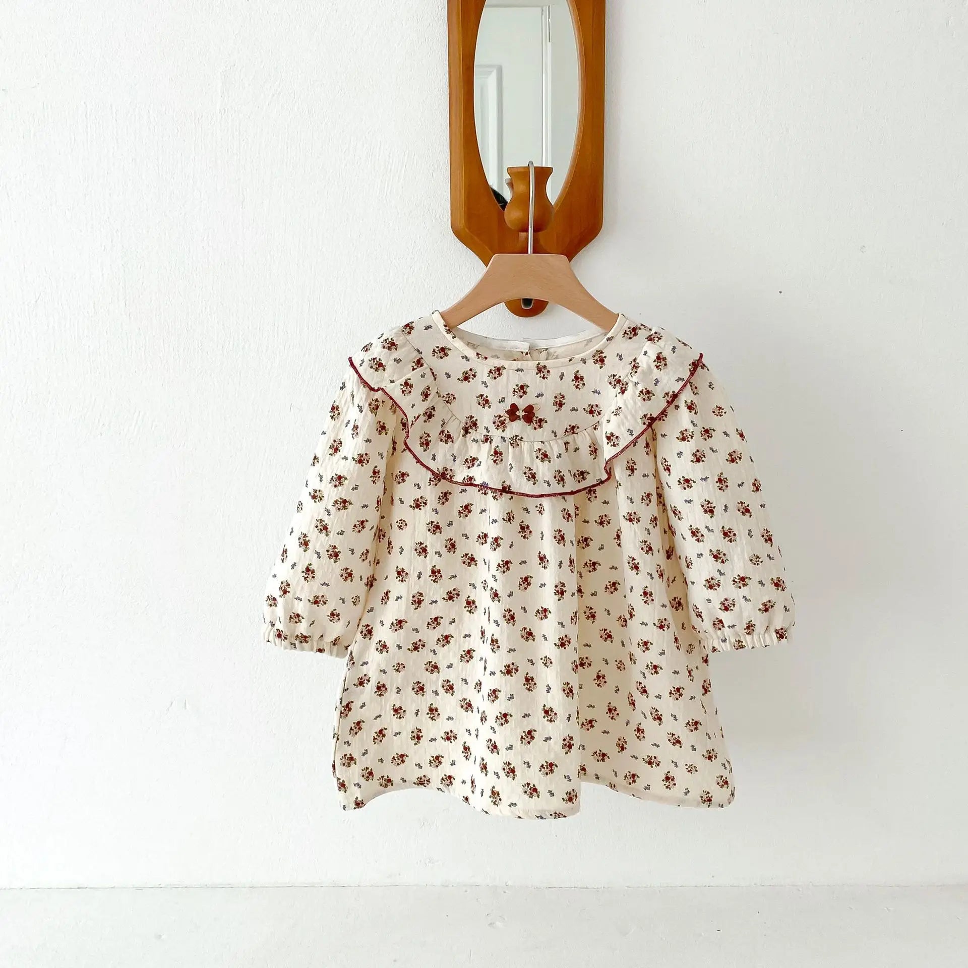 長袖ワンピース キッズワンピース ラッフルフリルフラワー小花柄長袖ワンピース【mh0008804】