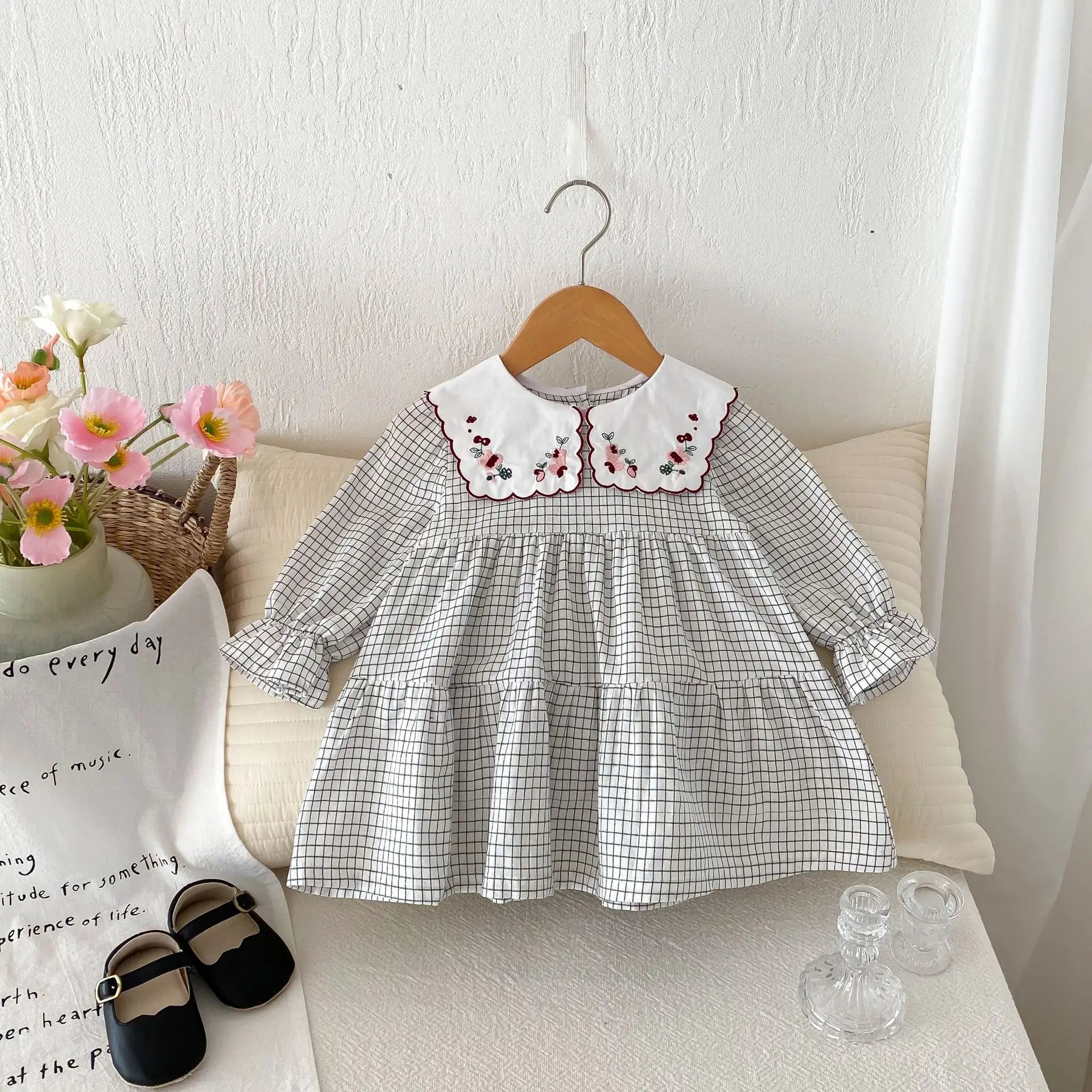 長袖ワンピース キッズワンピース フラワー刺繍ビッグ襟チェック長袖ワンピース【mh0008806】