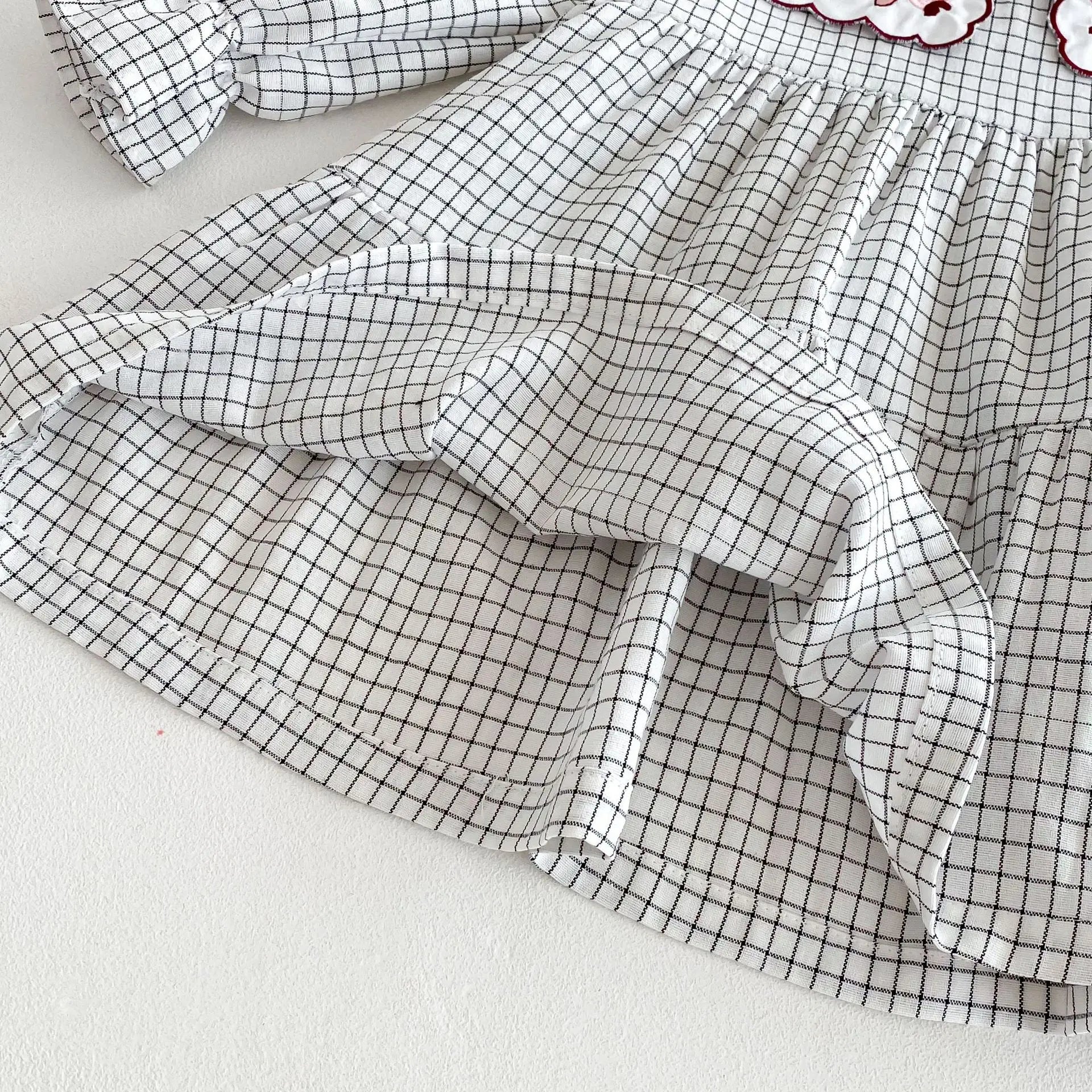 長袖ワンピース キッズワンピース フラワー刺繍ビッグ襟チェック長袖ワンピース【mh0008806】