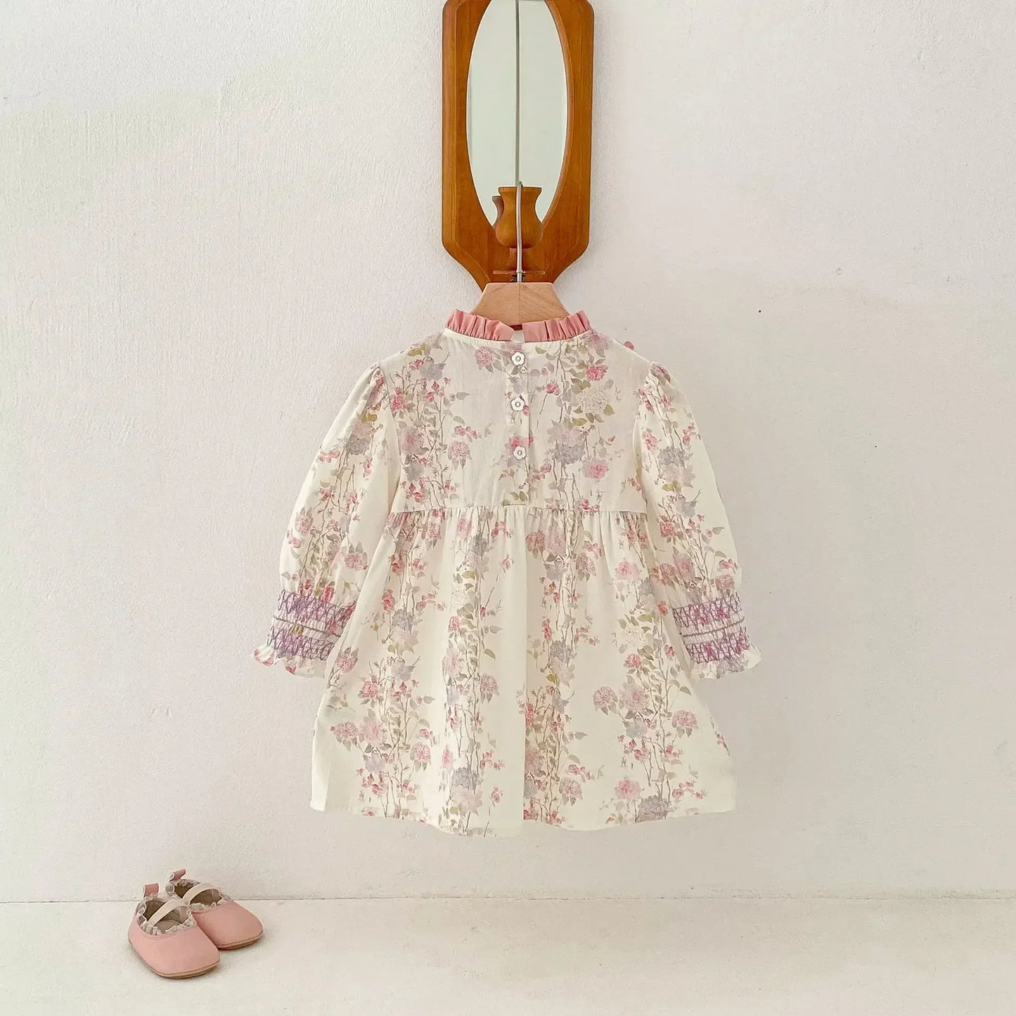 長袖ワンピース キッズワンピース フラワープリントフリルシャーリング長袖ドレスワンピース【mh0008959】