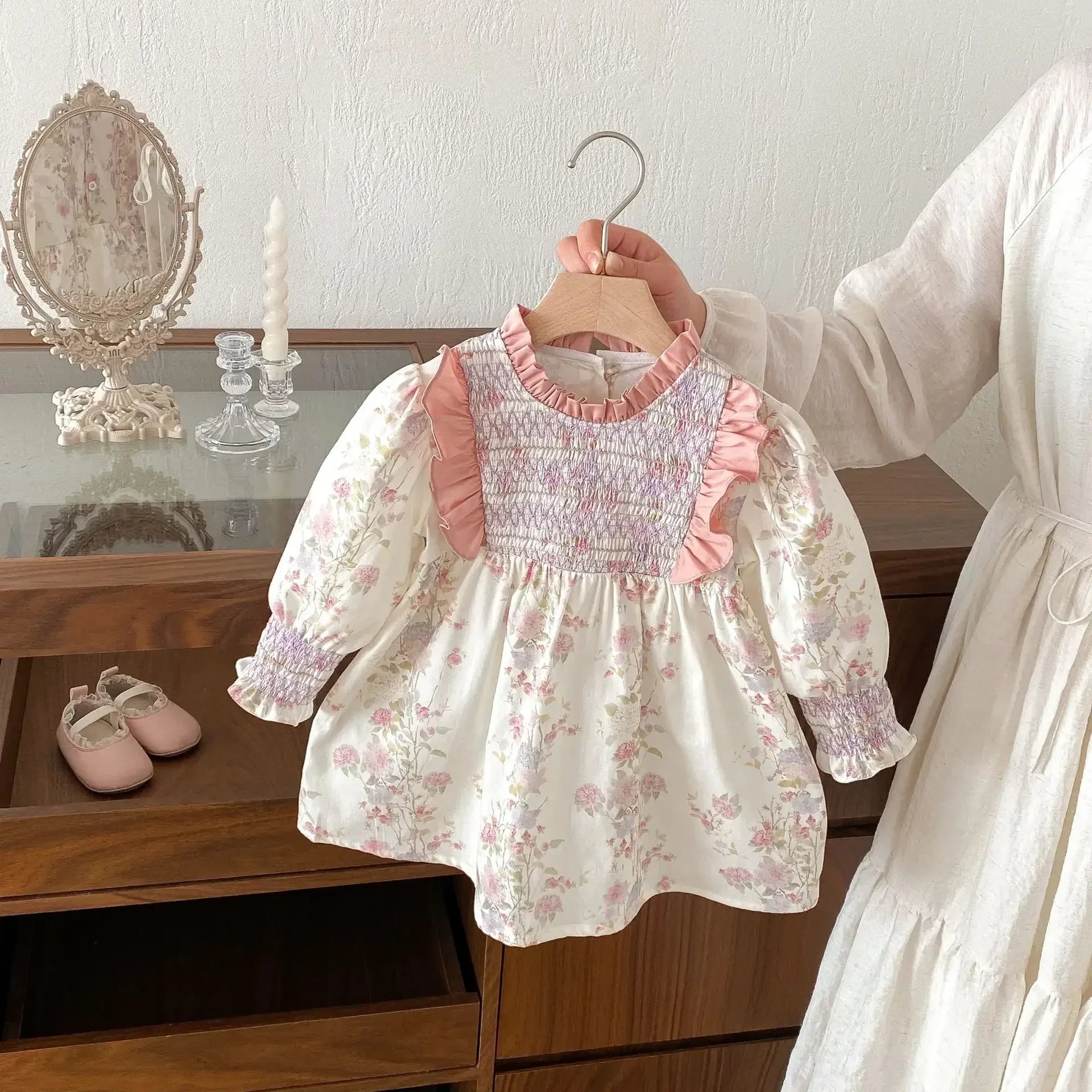 長袖ワンピース キッズワンピース フラワープリントフリルシャーリング長袖ドレスワンピース【mh0008959】