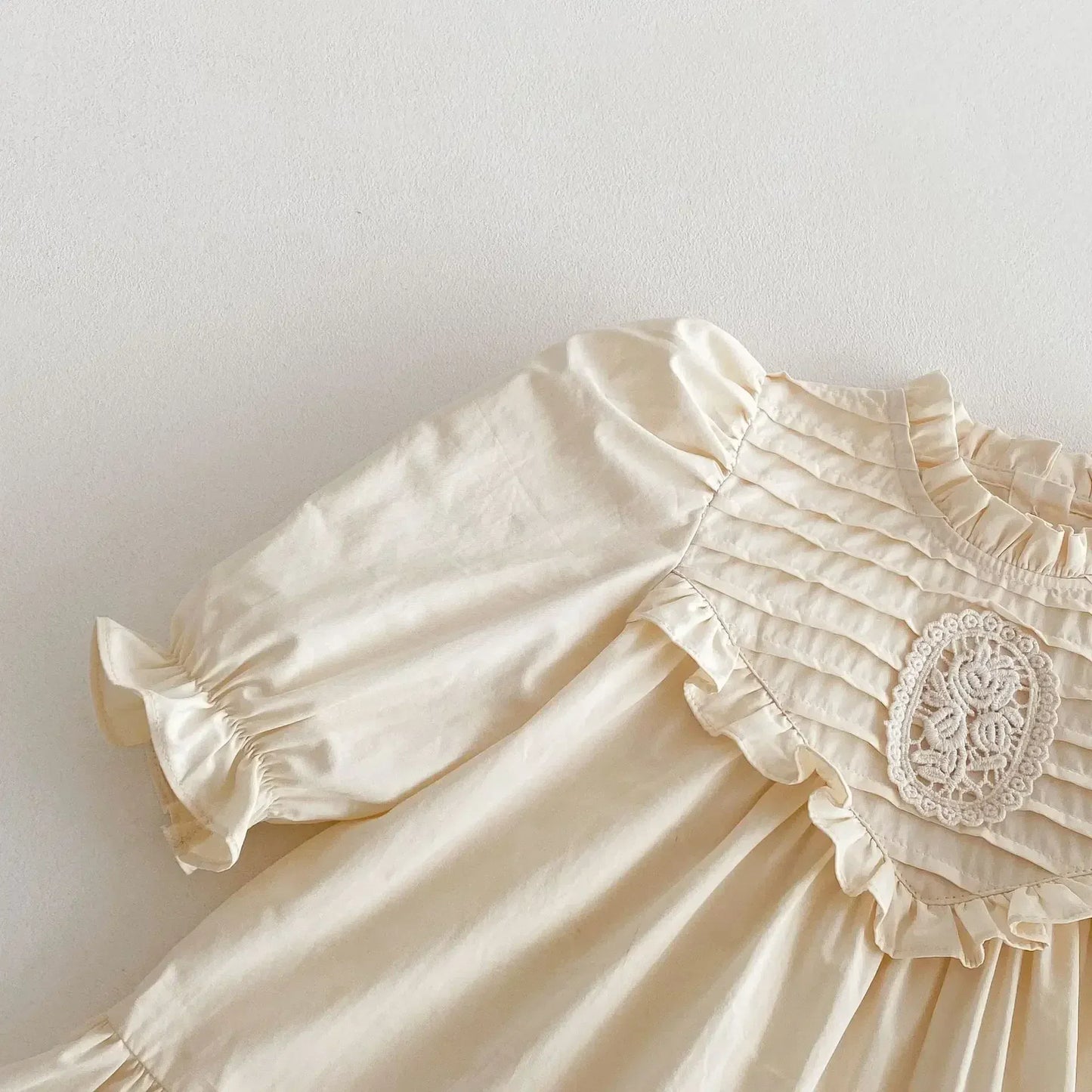 長袖ワンピース キッズワンピース 刺繍フリル長袖パフスリーブドレスワンピース【mh0008961】