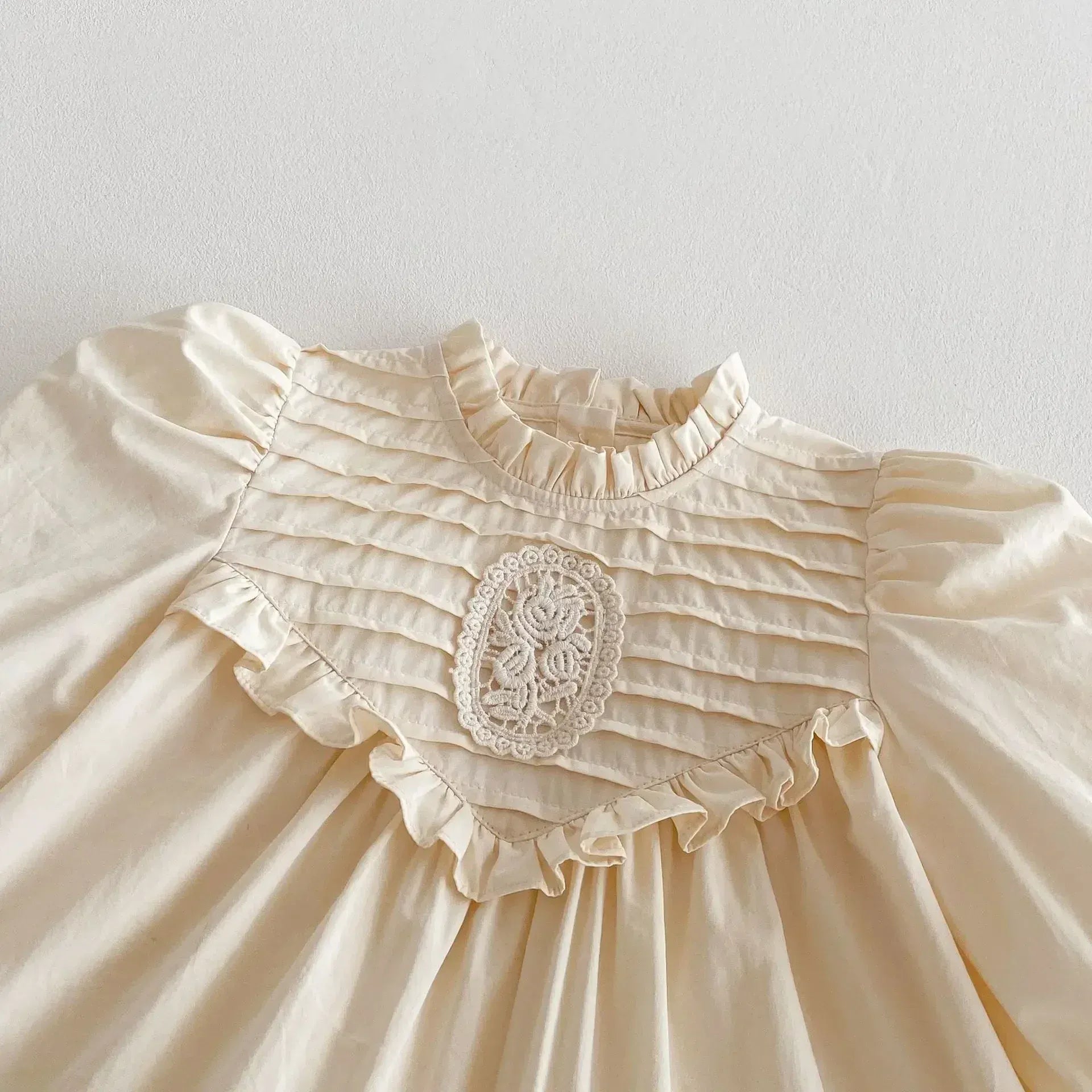 長袖ワンピース キッズワンピース 刺繍フリル長袖パフスリーブドレスワンピース【mh0008961】