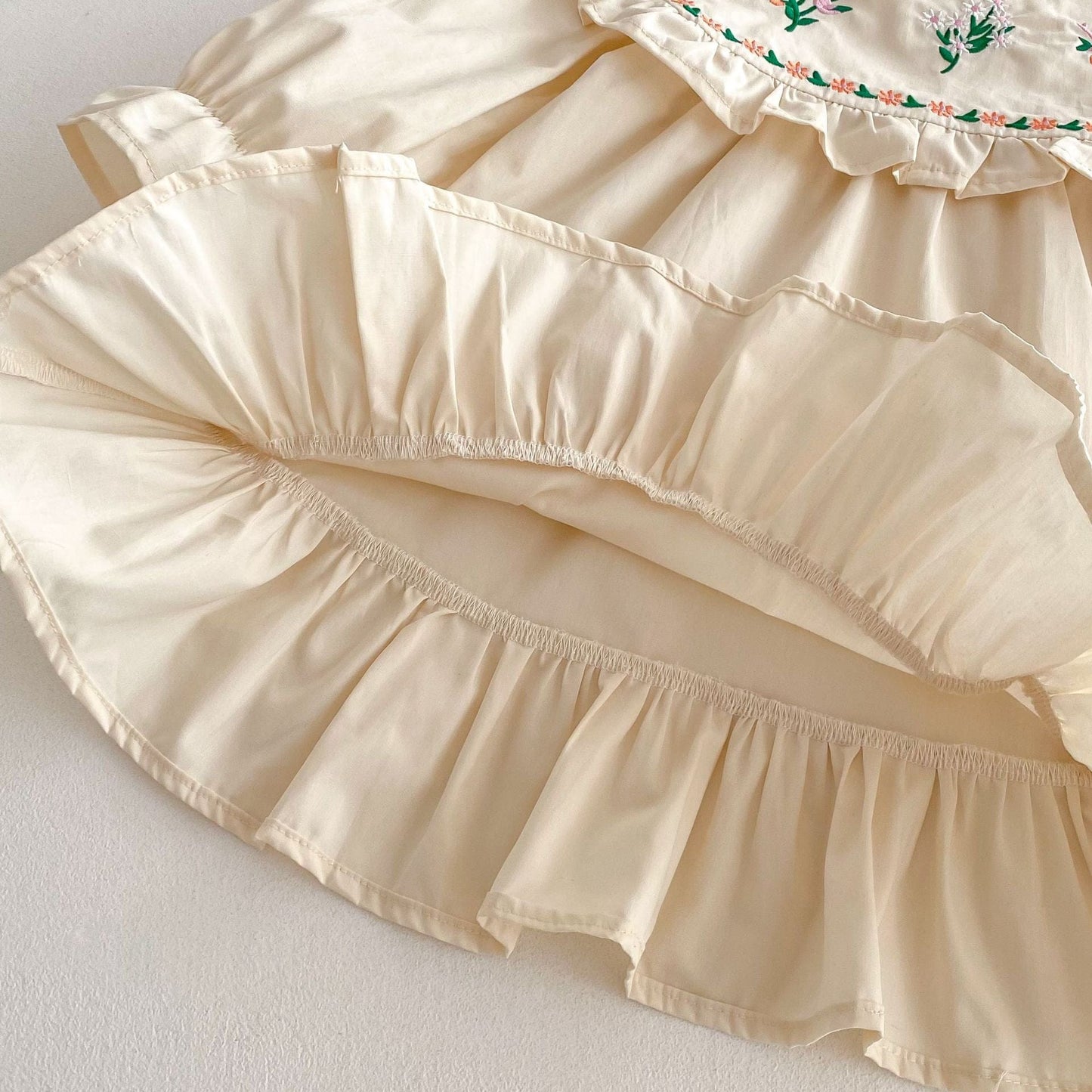 長袖ワンピース フラワー刺繍フリルビッグ襟長袖ドレスワンピース【mh0009239】