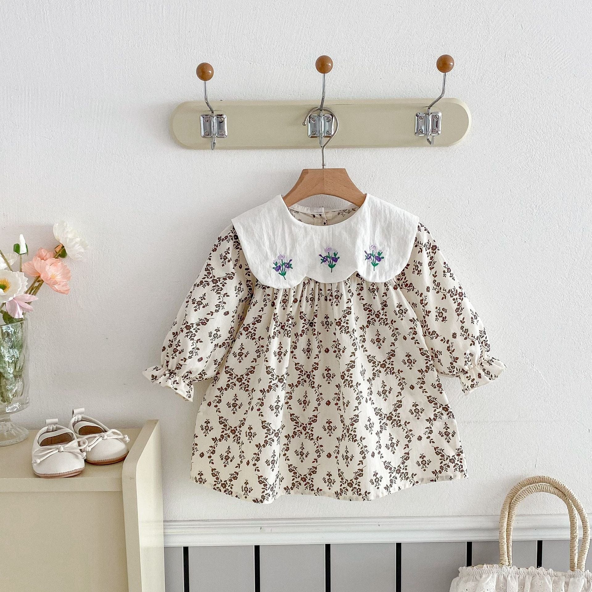 長袖ワンピース フラワー刺繍ビッグ襟長袖ワンピース【mh0010646】