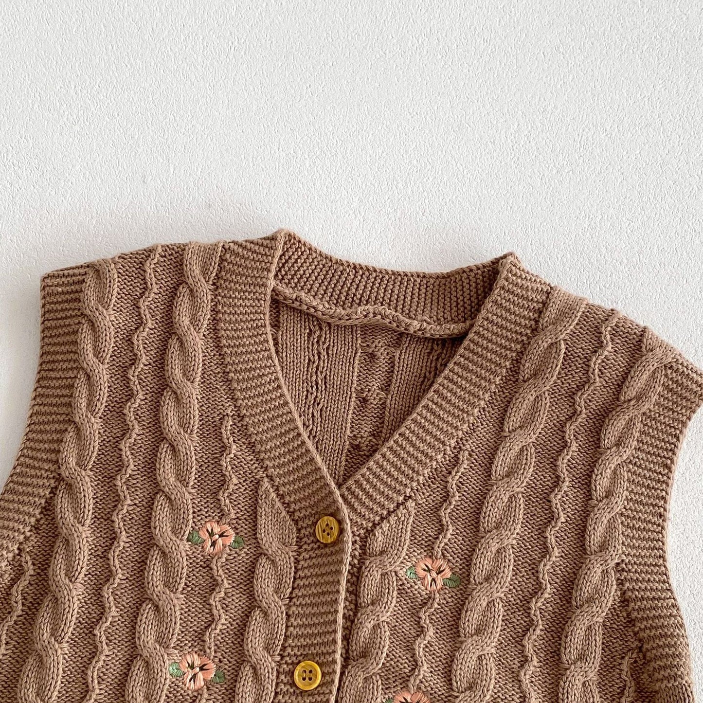 ベスト フラワー刺繍前あきニットベスト【mh0010647】