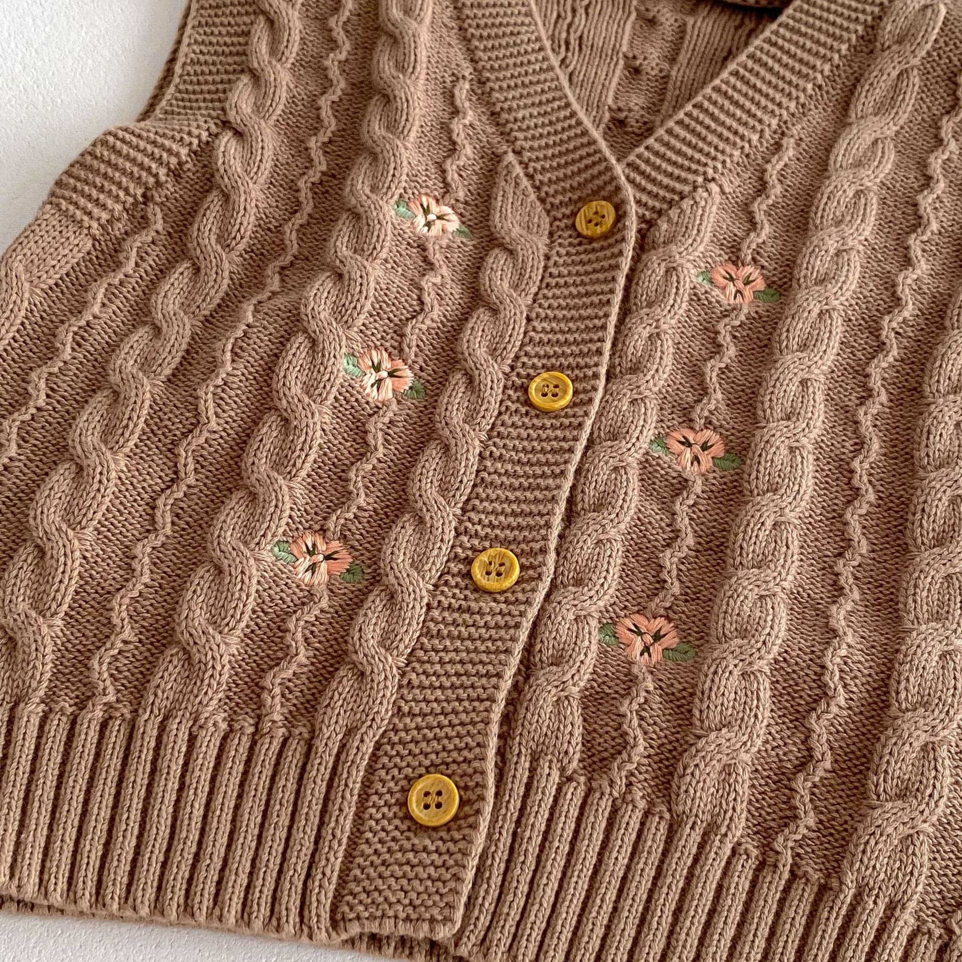 ベスト フラワー刺繍前あきニットベスト【mh0010647】