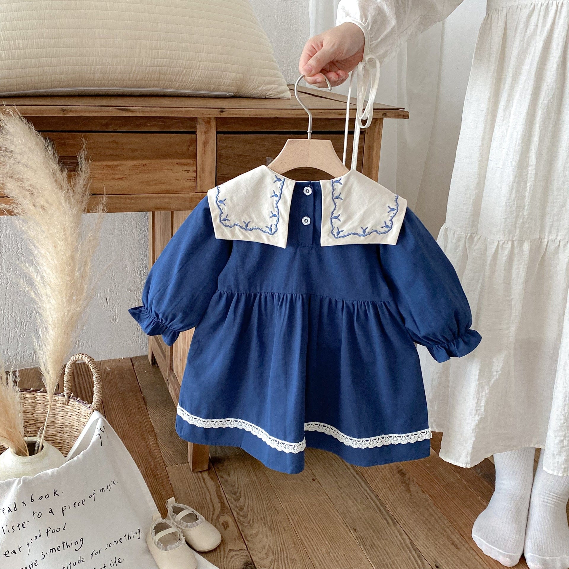 長袖ワンピース レース刺繍長袖ワンピース【mh0010654】