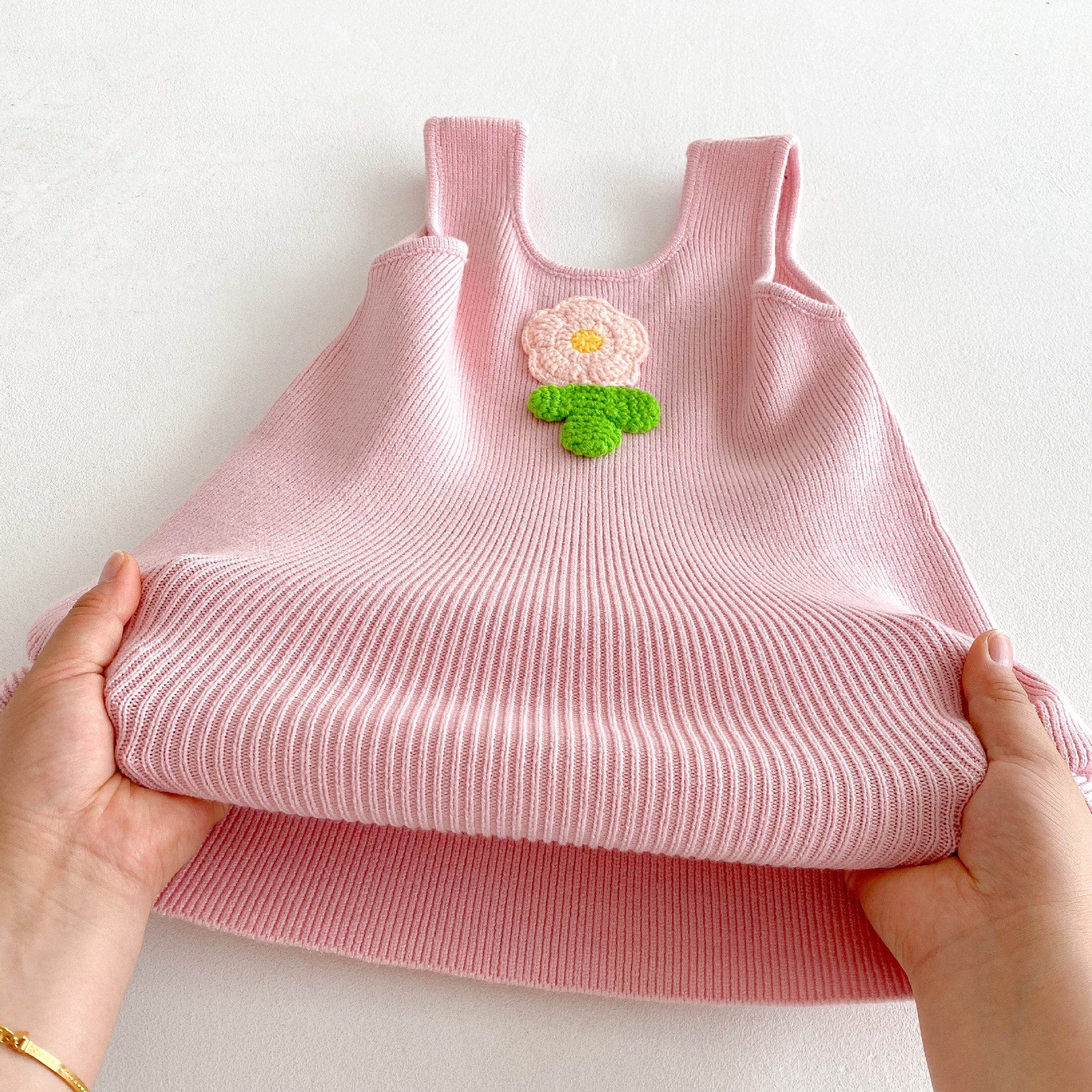 ノースリーブワンピース フラワーアップリケノースリーブニットワンピース【mh0010674】