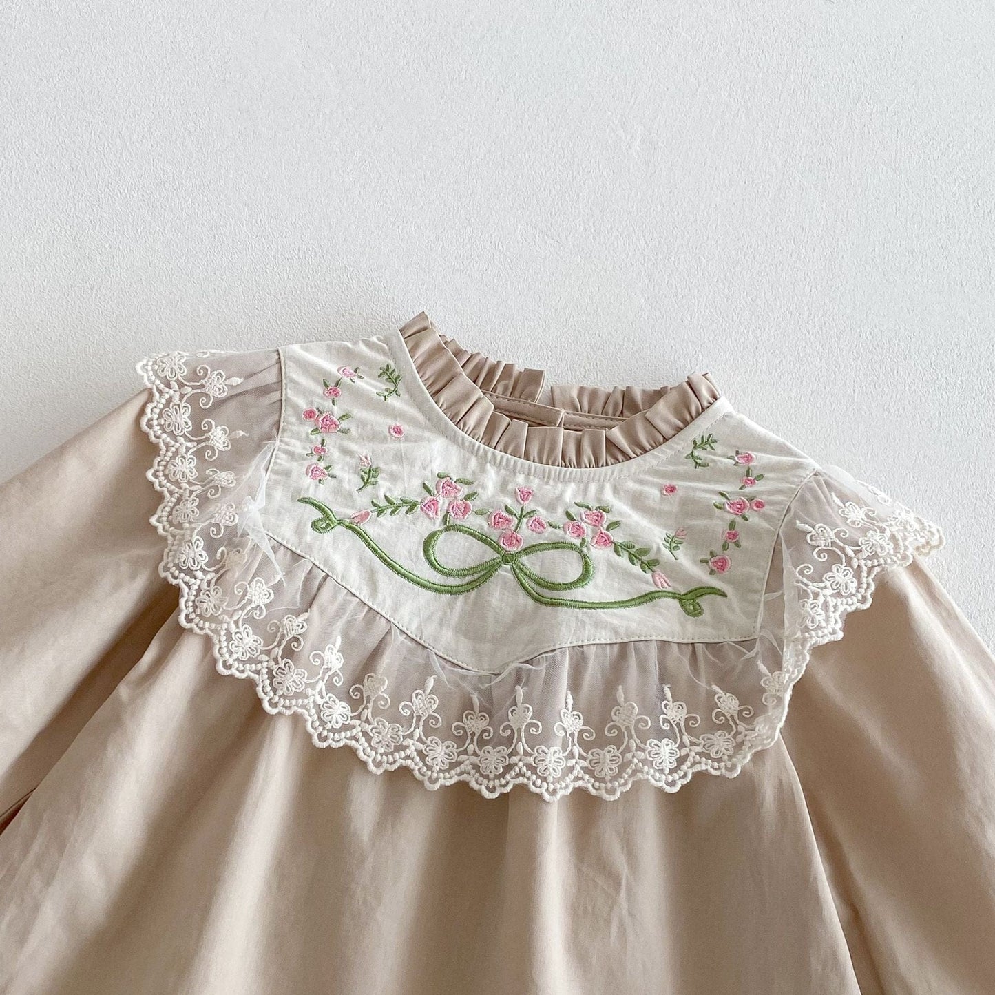 長袖ワンピース リボンフラワー刺繍レース長袖ワンピース【mh0010679】