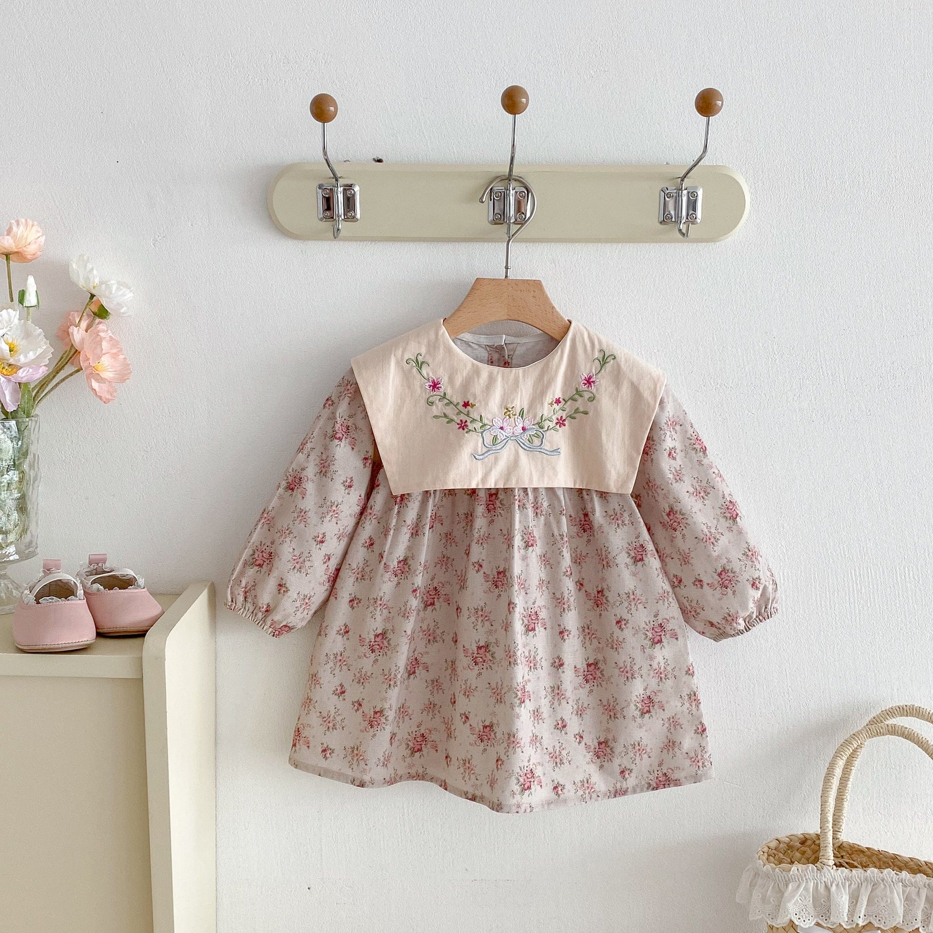 長袖ワンピース フラワー刺繍ビッグ襟長袖ワンピース【mh0010680】