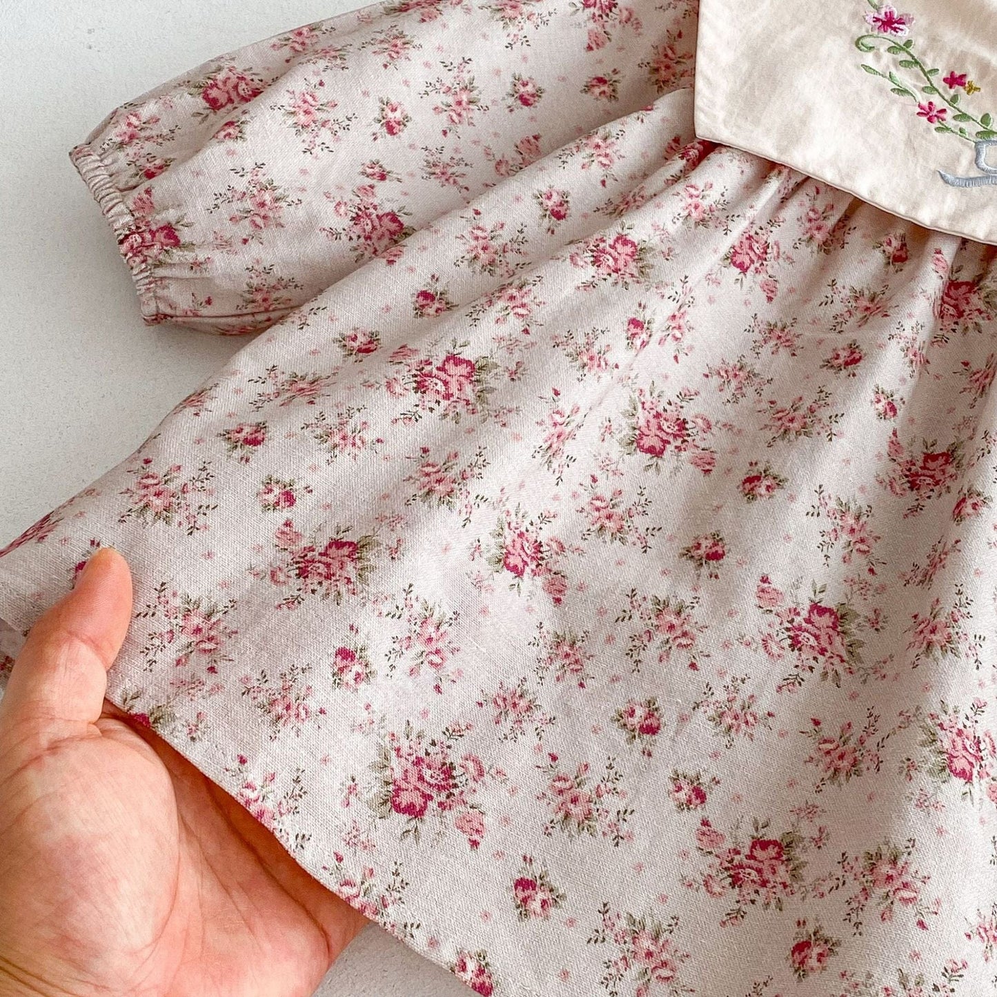 長袖ワンピース フラワー刺繍ビッグ襟長袖ワンピース【mh0010680】