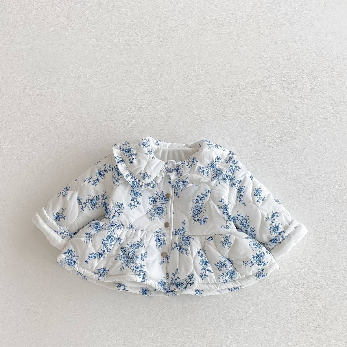 ショートコート・ジャケット・ジャンパー 長袖ジャケット 中綿キルティング フラワー柄 フリル襟 アウター【mh0011373】