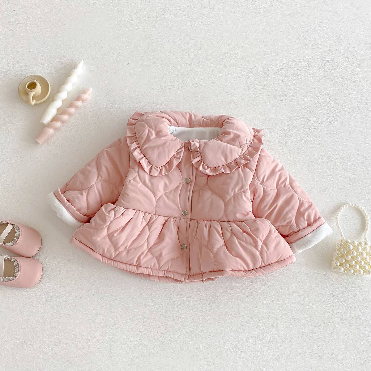 ショートコート・ジャケット・ジャンパー 長袖ジャケット 中綿キルティング フリル襟 ペプラムデザイン アウター あったか【mh0011376】