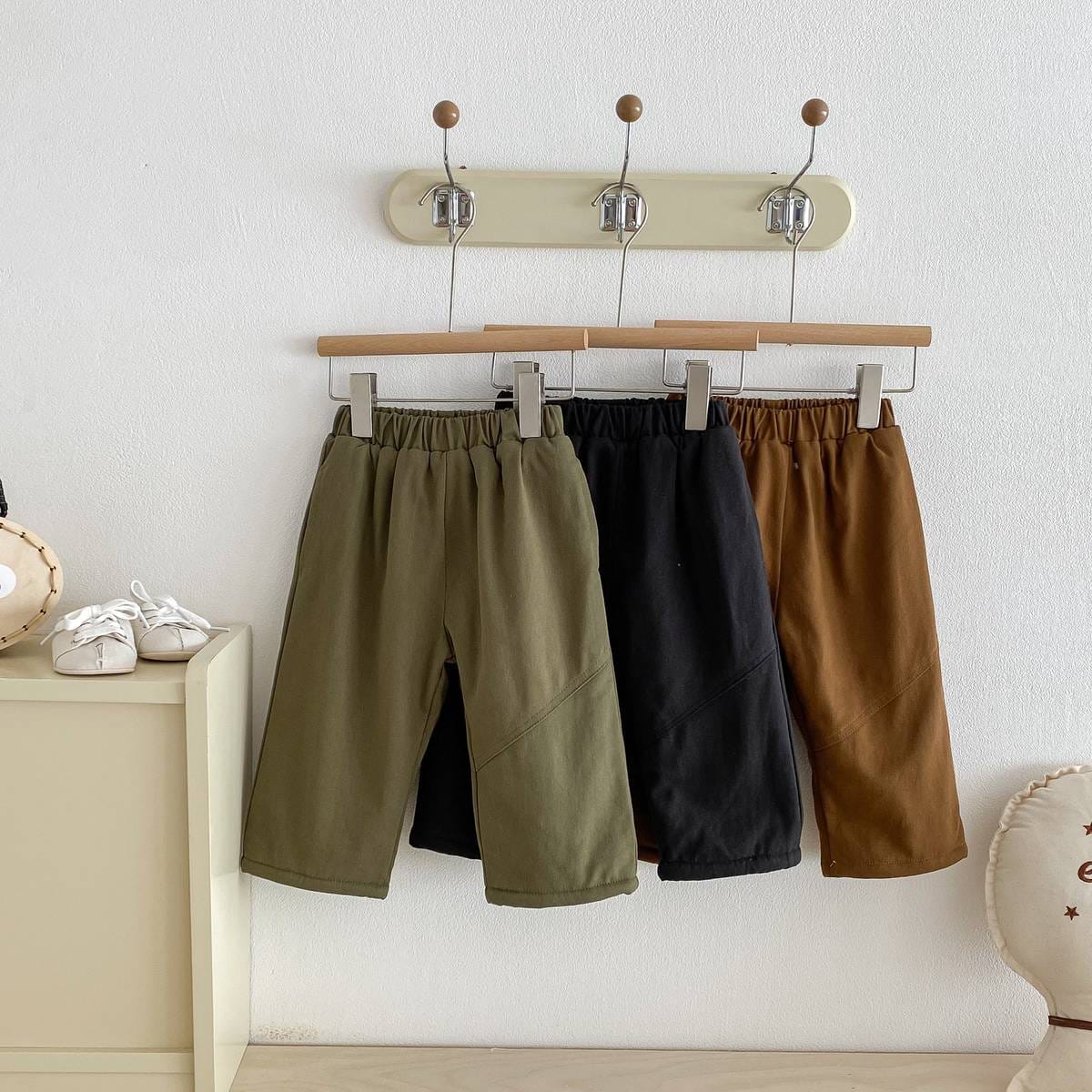 ロングパンツ・スウェットパンツ ロングパンツ 裏ボア あったか 保温 ルーズシルエット 無地 カジュアル 長ズボン【mh0011379】