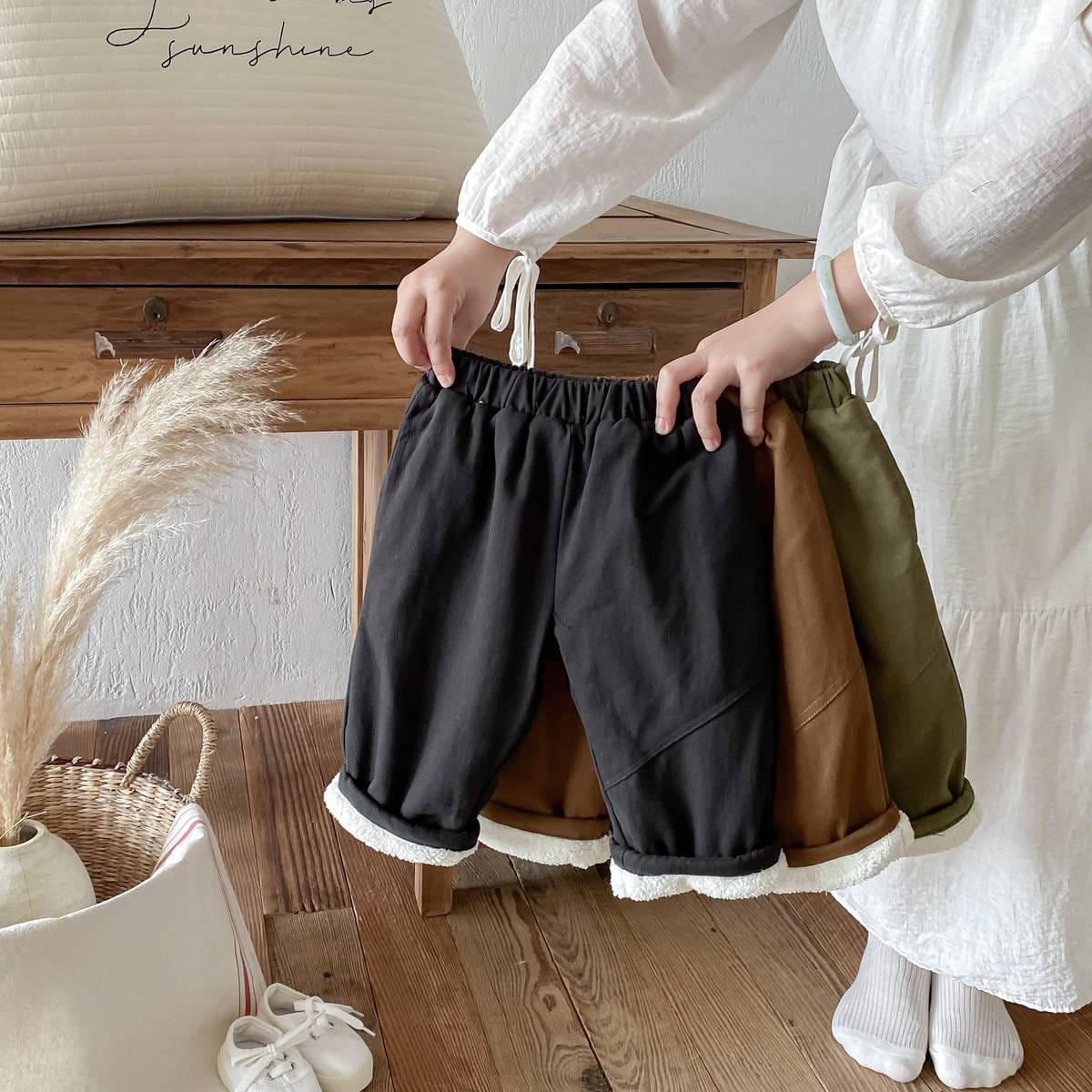 ロングパンツ・スウェットパンツ ロングパンツ 裏ボア あったか 保温 ルーズシルエット 無地 カジュアル 長ズボン【mh0011379】