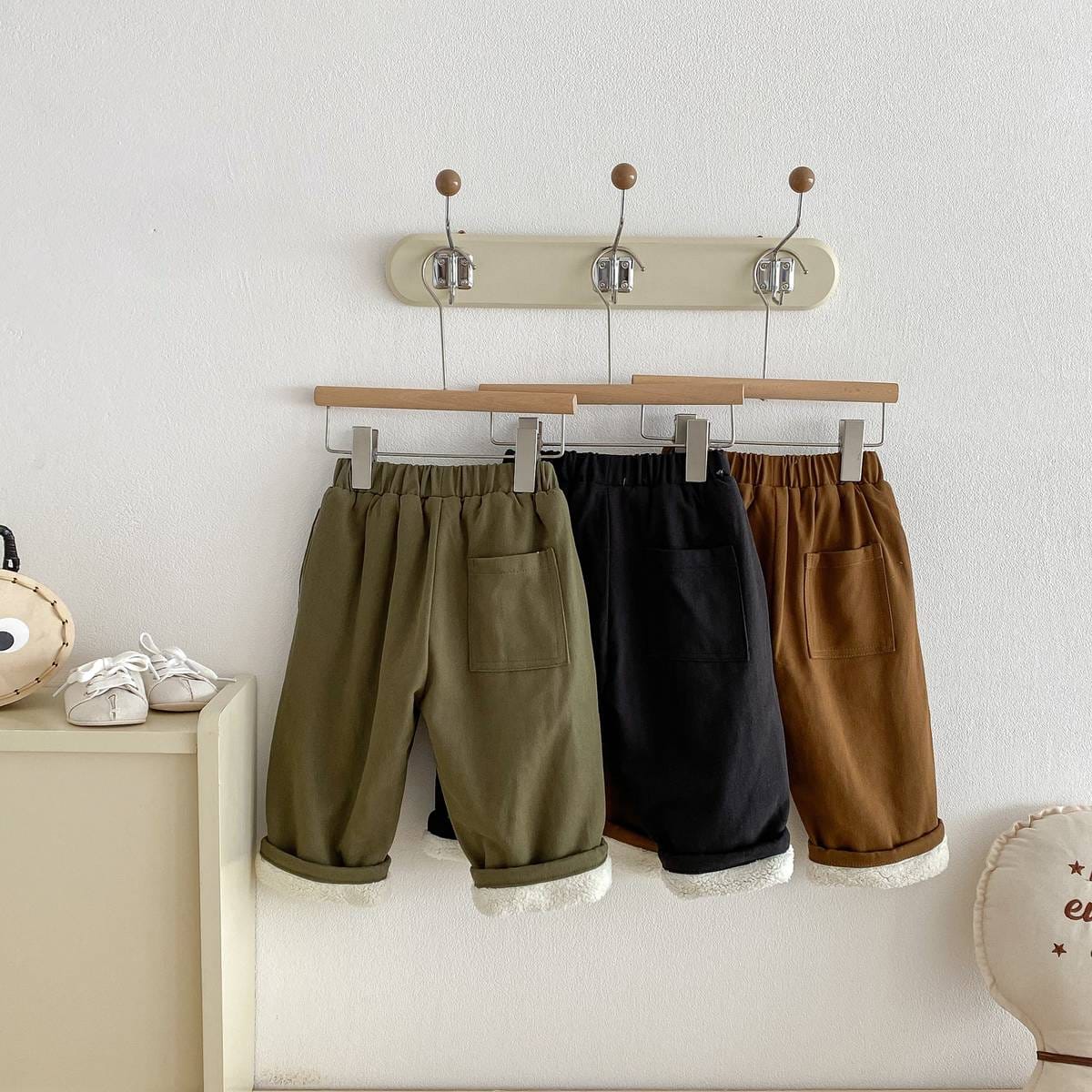 ロングパンツ・スウェットパンツ ロングパンツ 裏ボア あったか 保温 ルーズシルエット 無地 カジュアル 長ズボン【mh0011379】