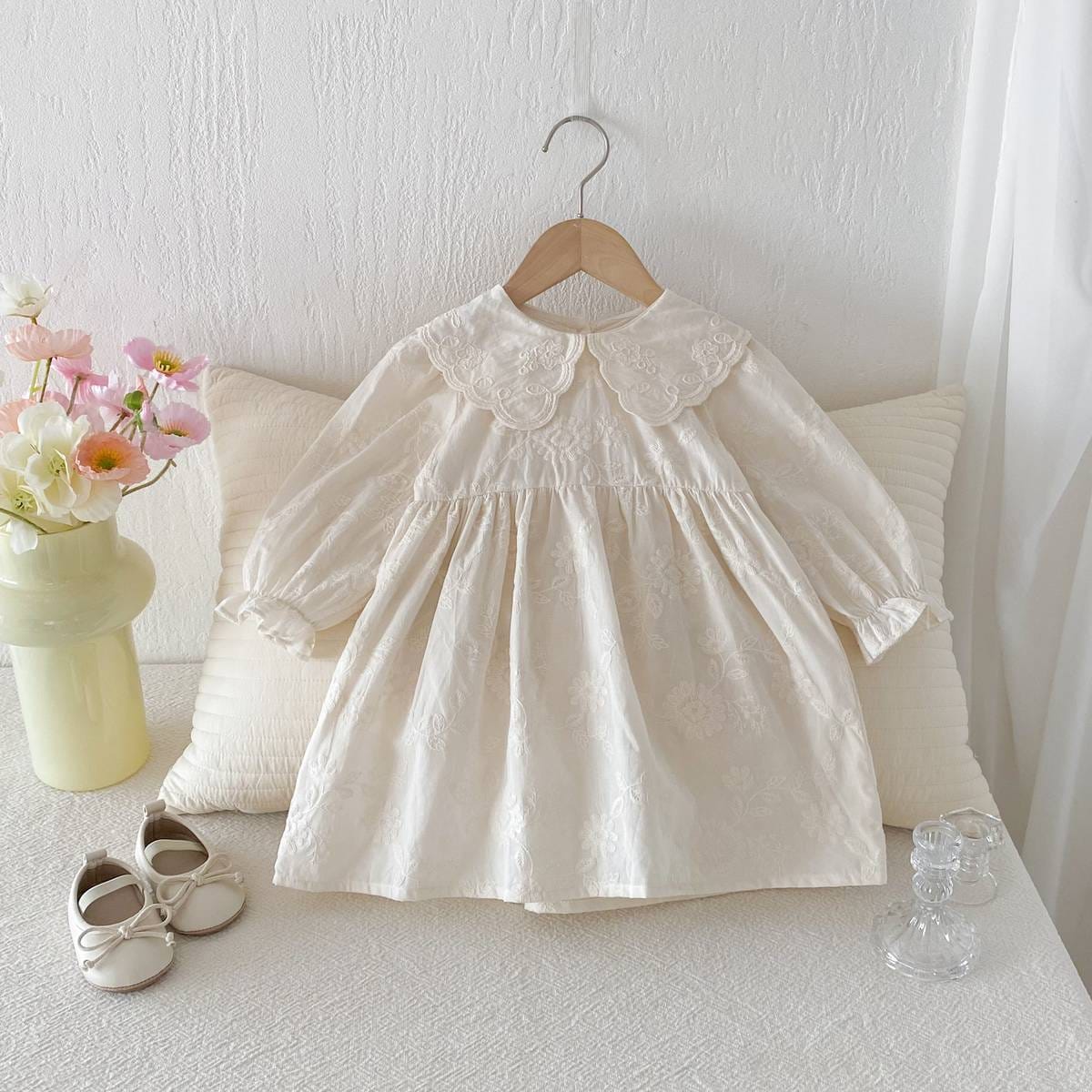 長袖ワンピース 長袖ワンピース 膝丈 花柄ジャガード 丸襟 レース刺繍 ギャザー プリンセス【mh0011384】