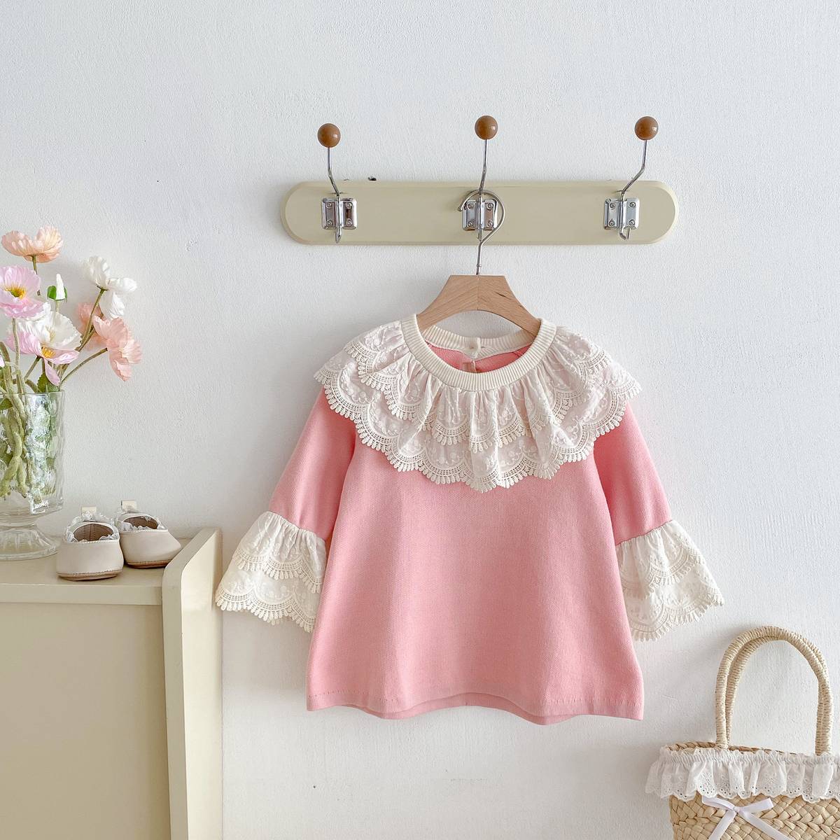 長袖ワンピース 長袖ニットワンピース 膝丈 レース刺繍 ビッグカラー フレアスリーブ プリンセス【mh0011388】