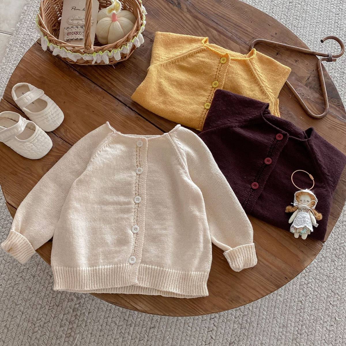 カーディガン・パーカー 長袖ニットカーディガン 無地 シンプル デイリーベーシック 【mh0011391】