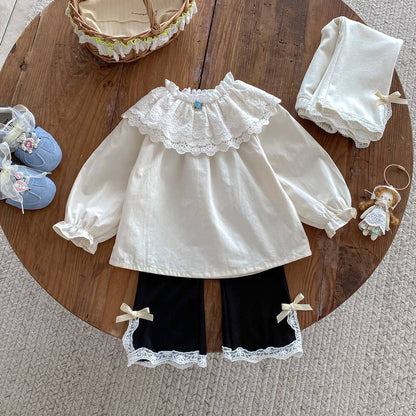 長袖シャツ・ブラウス 長袖ブラウス 綿素材 レースフリル ダブル襟 ギャザー ベルスリーブ風【mh0011392】