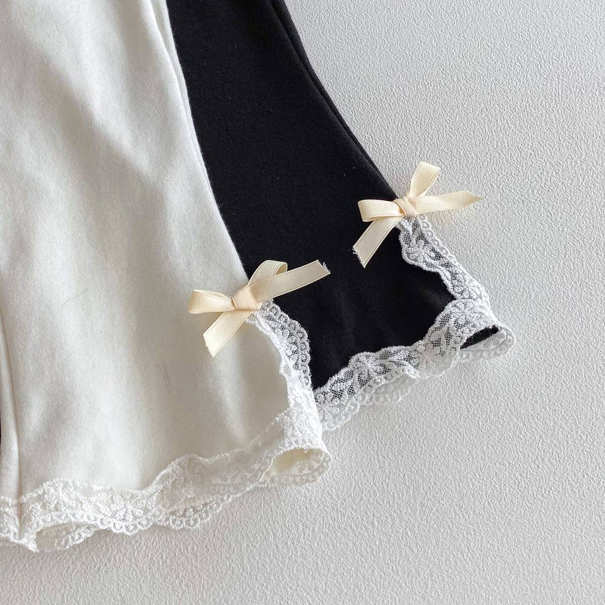 レギンスパンツ レギンスパンツ リブ生地 裾レースフリル スリットリボン フレア【mh0011393】