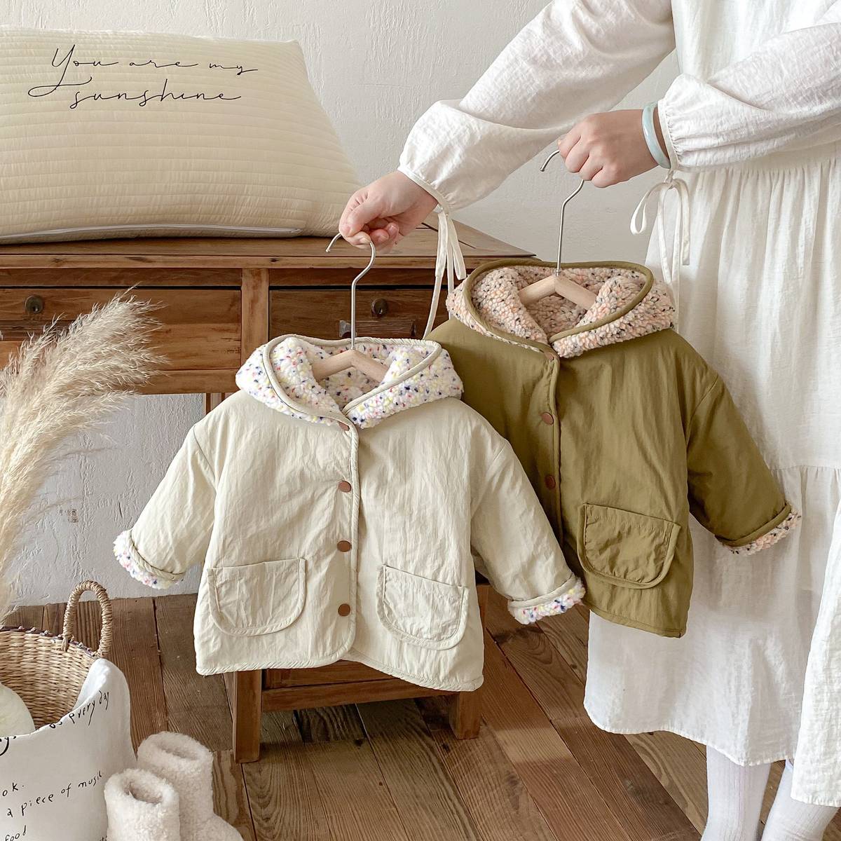 ショートコート・ジャケット・ジャンパー 中綿ジャケット リバーシブル ボア裏地 フード付き ゆったり あったか アウター【mh0011396】