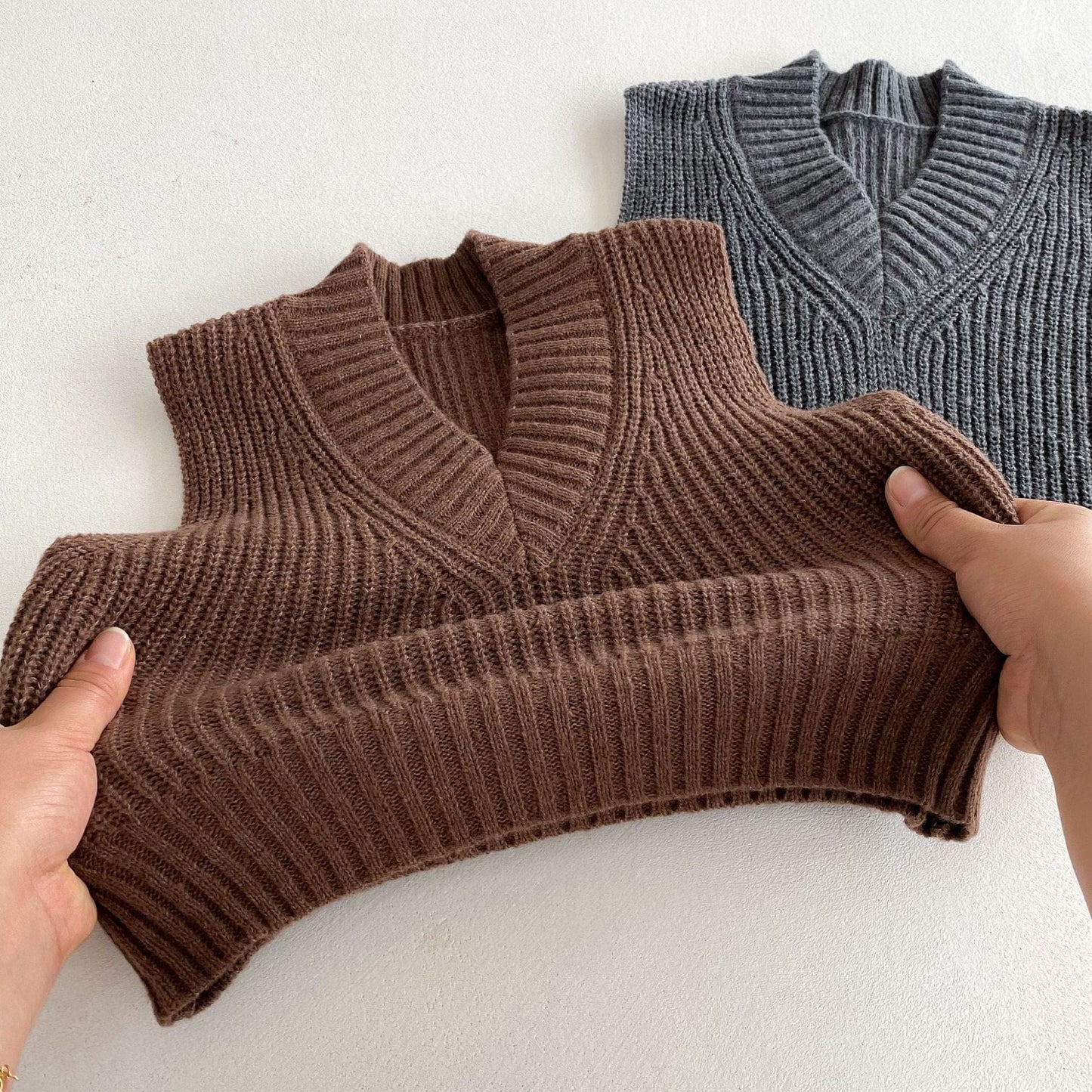 ベスト ざっくりニットVネックベスト【mh0010686】