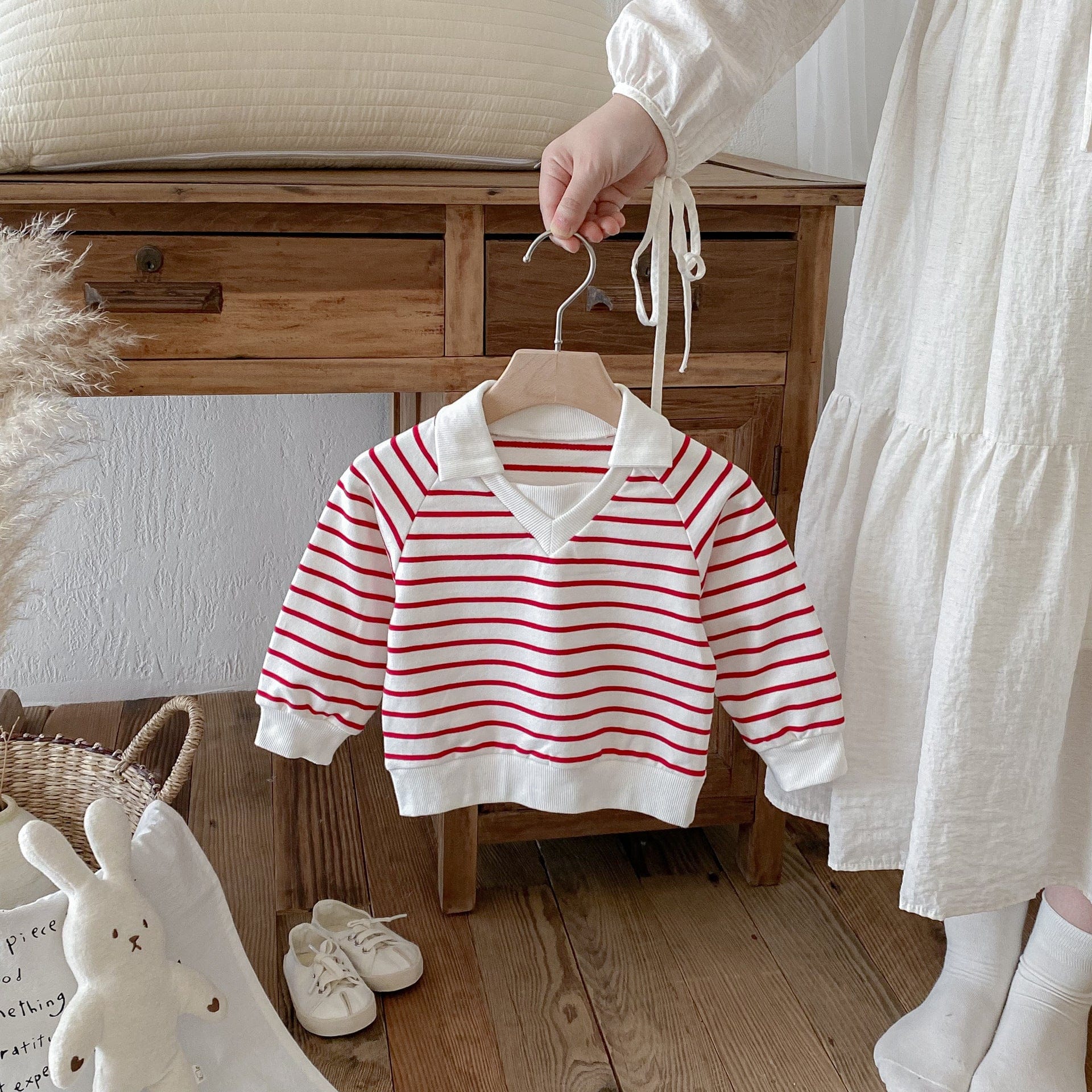 長袖Tシャツ Red / 80cm ボーダーVネック襟付きラガーシャツ【mh0010690】