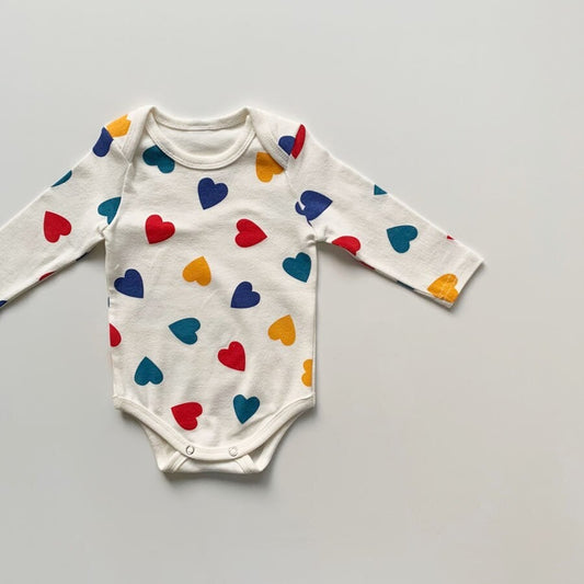 -【国内発送・送料無料】ベビーロンパース 長袖ボディスーツ カラフルハートプリント 66サイズ - mamahalo shop - 長袖ロンパース -  べビー服 - 子供服 - 男の子 - 女の子